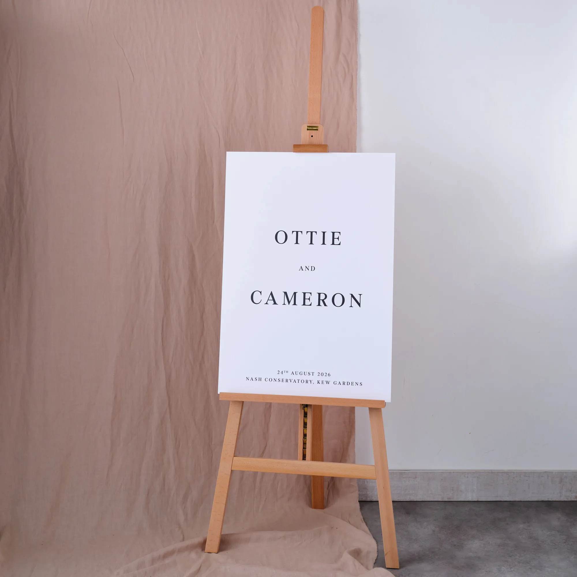 Easel