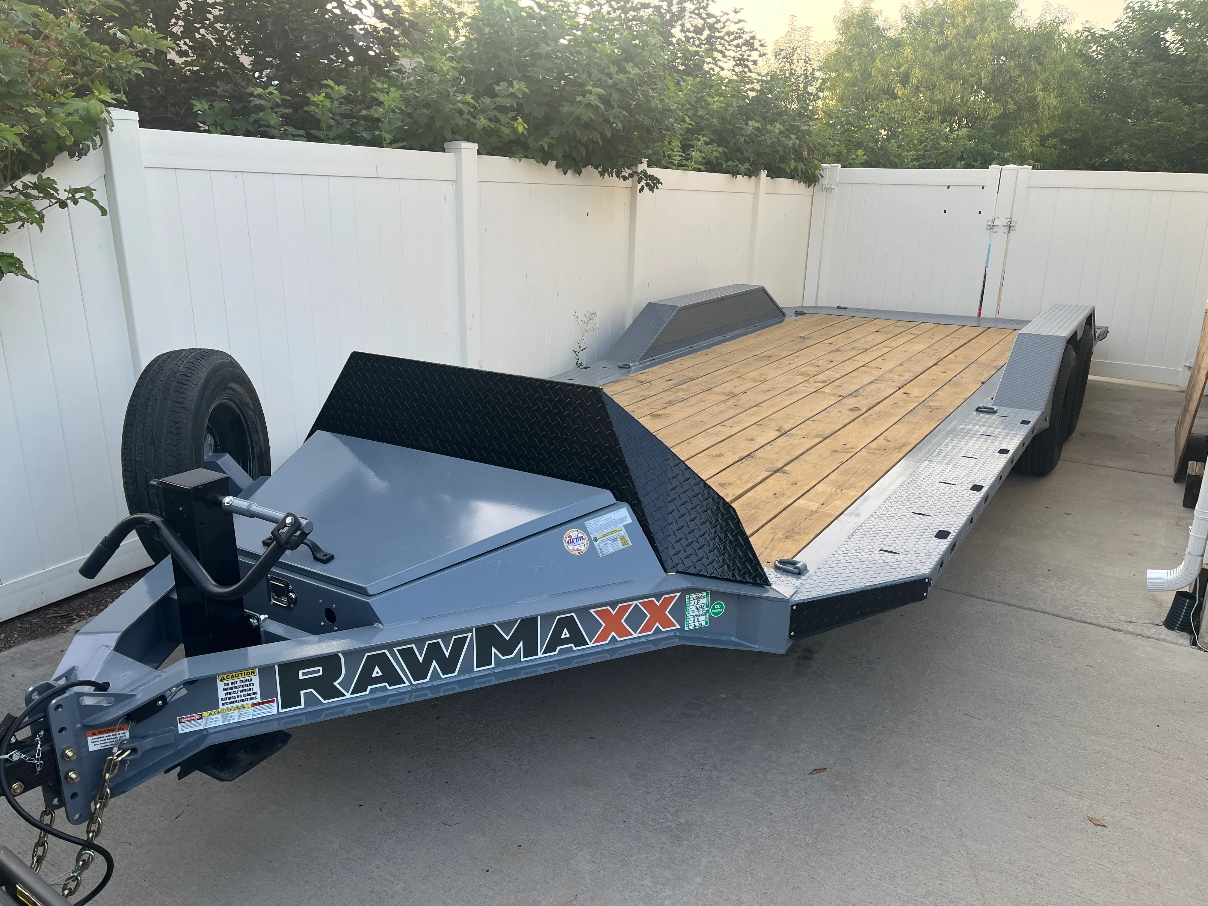 2025 RawMaxx SLX 22ft 14K car hauler