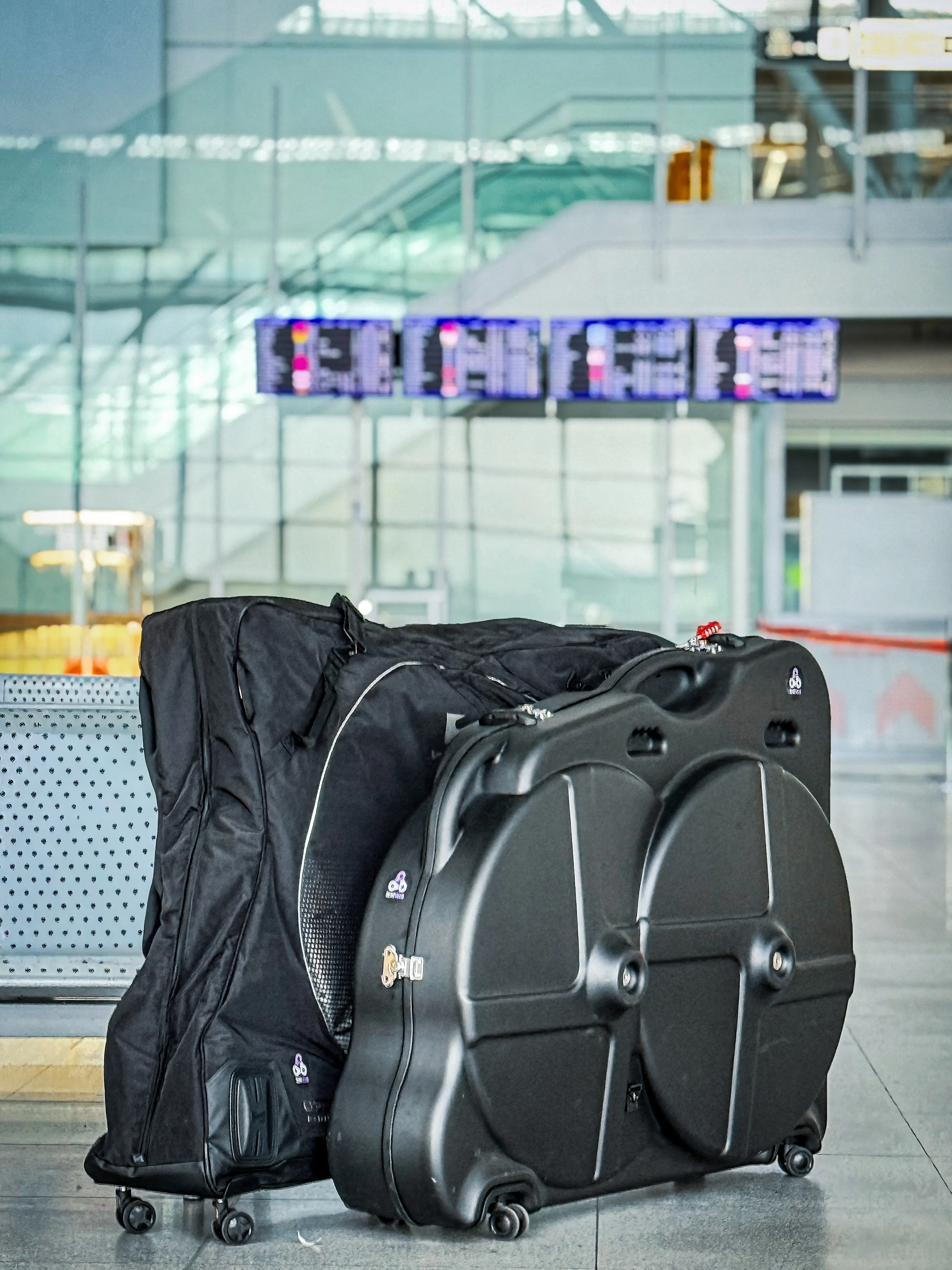 Wypożycz walizkę na rower