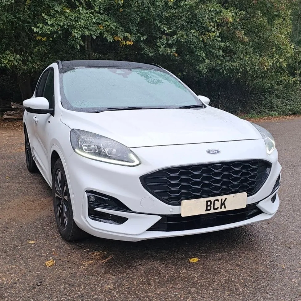 FORD KUGA ST-LINE X EDITION (FULL SPEC + PANROOF)
