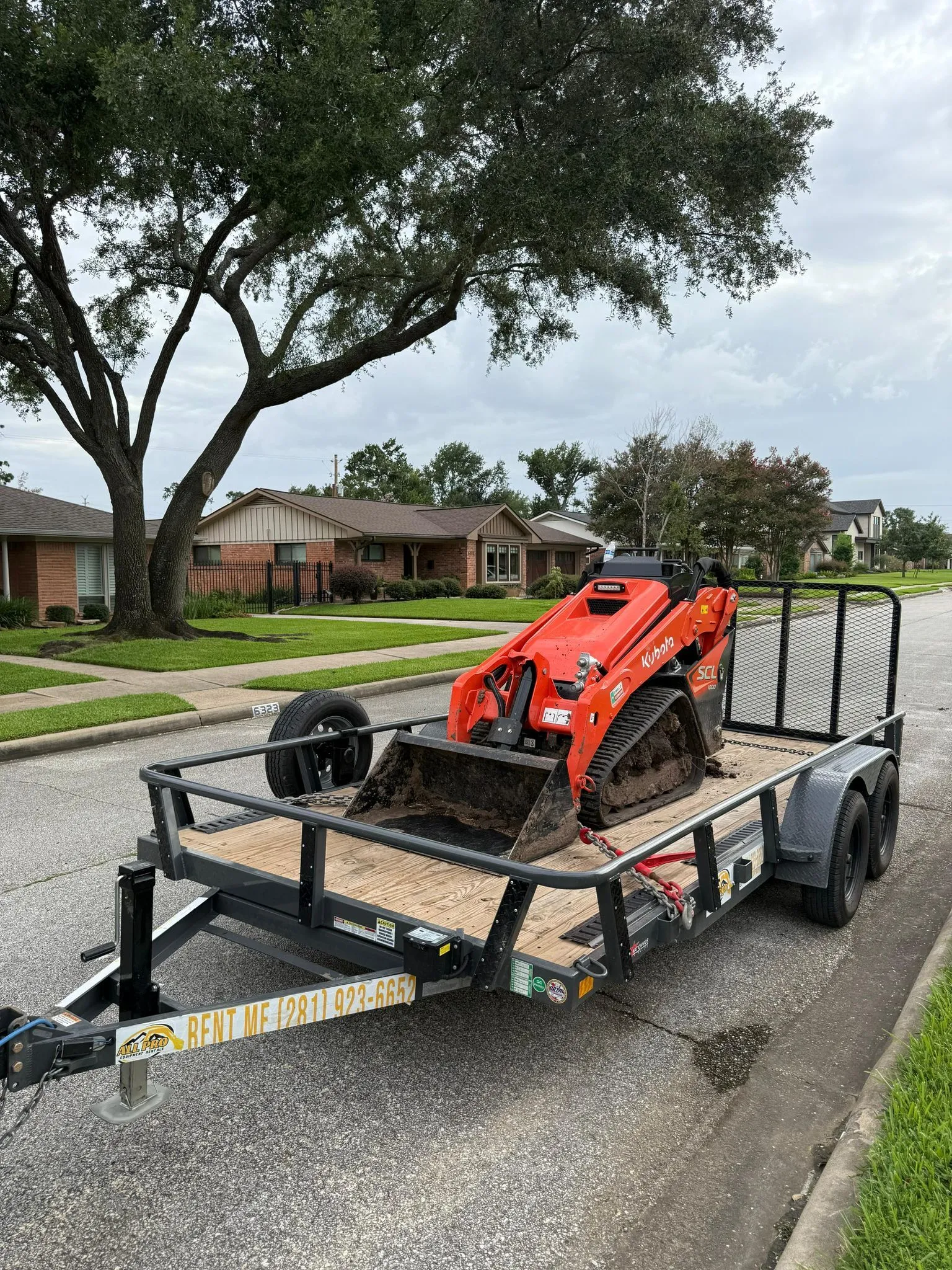 Kubota SCL1000 Compact Track Loader for Rent in Houston, TX