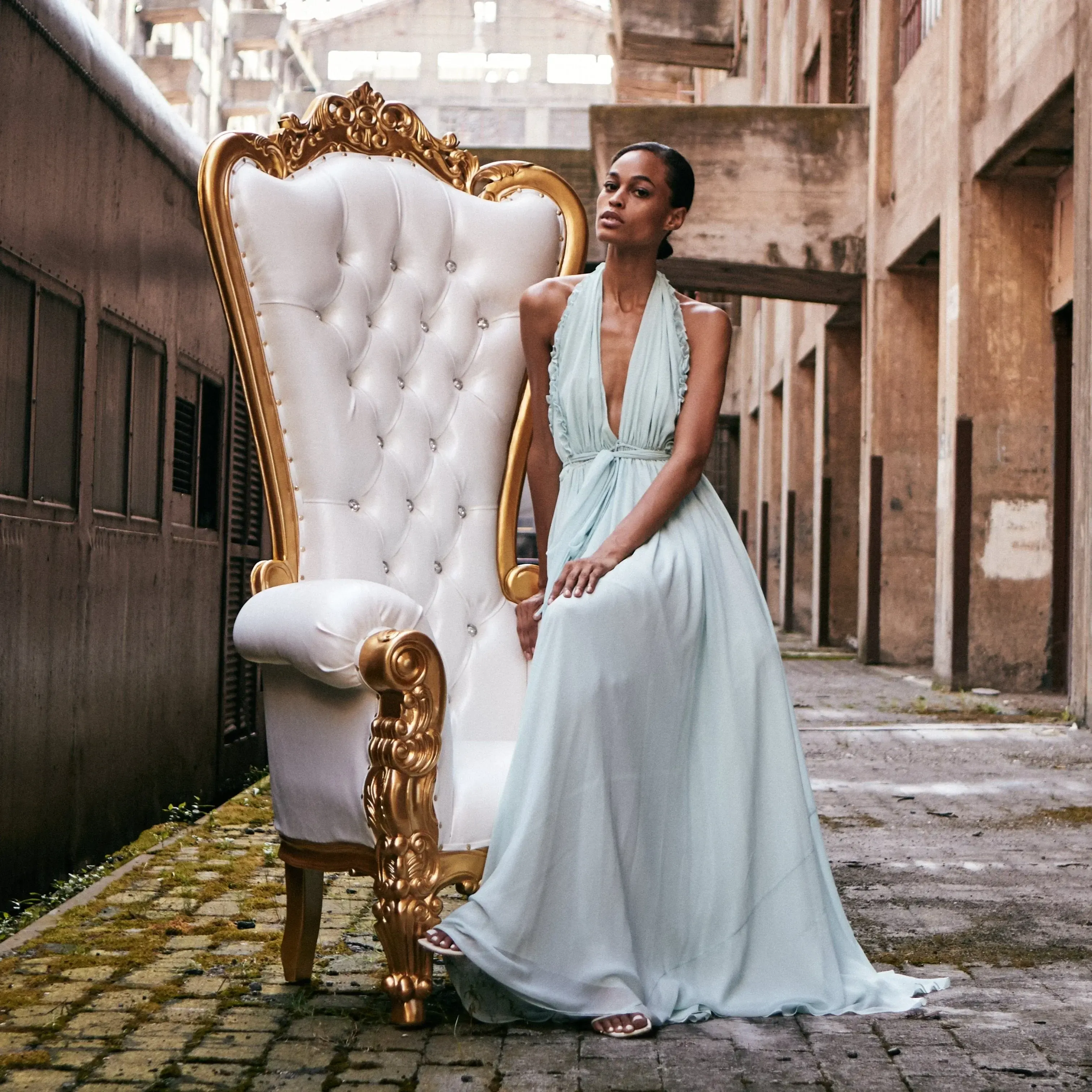 Throne Chairs
