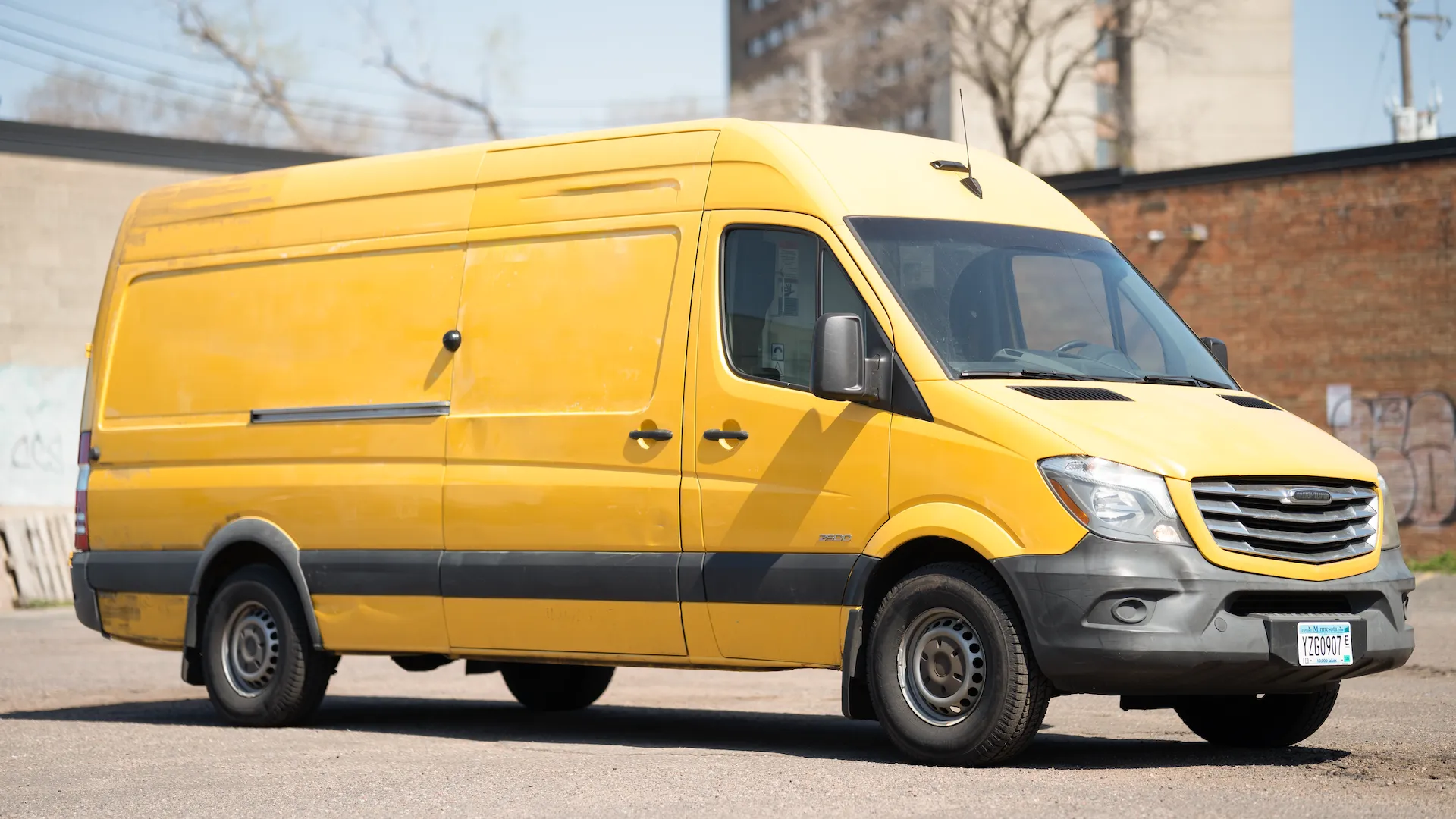 1 Ton Grip Van