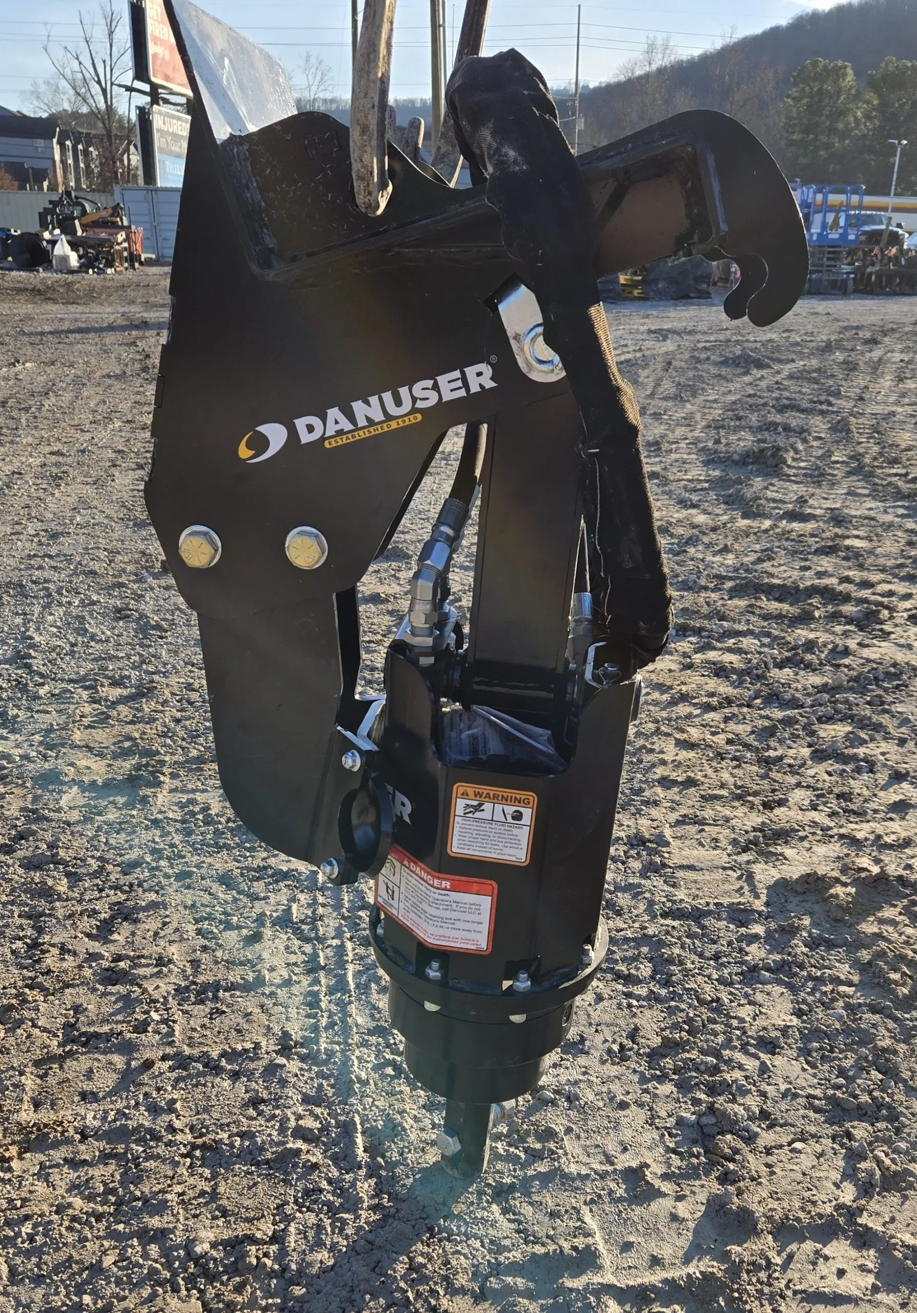 Auger Attachment with One Bit