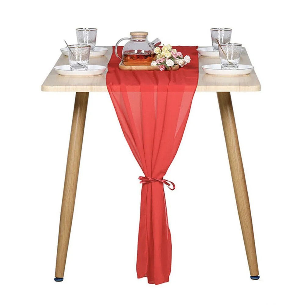 Red tulle runner 