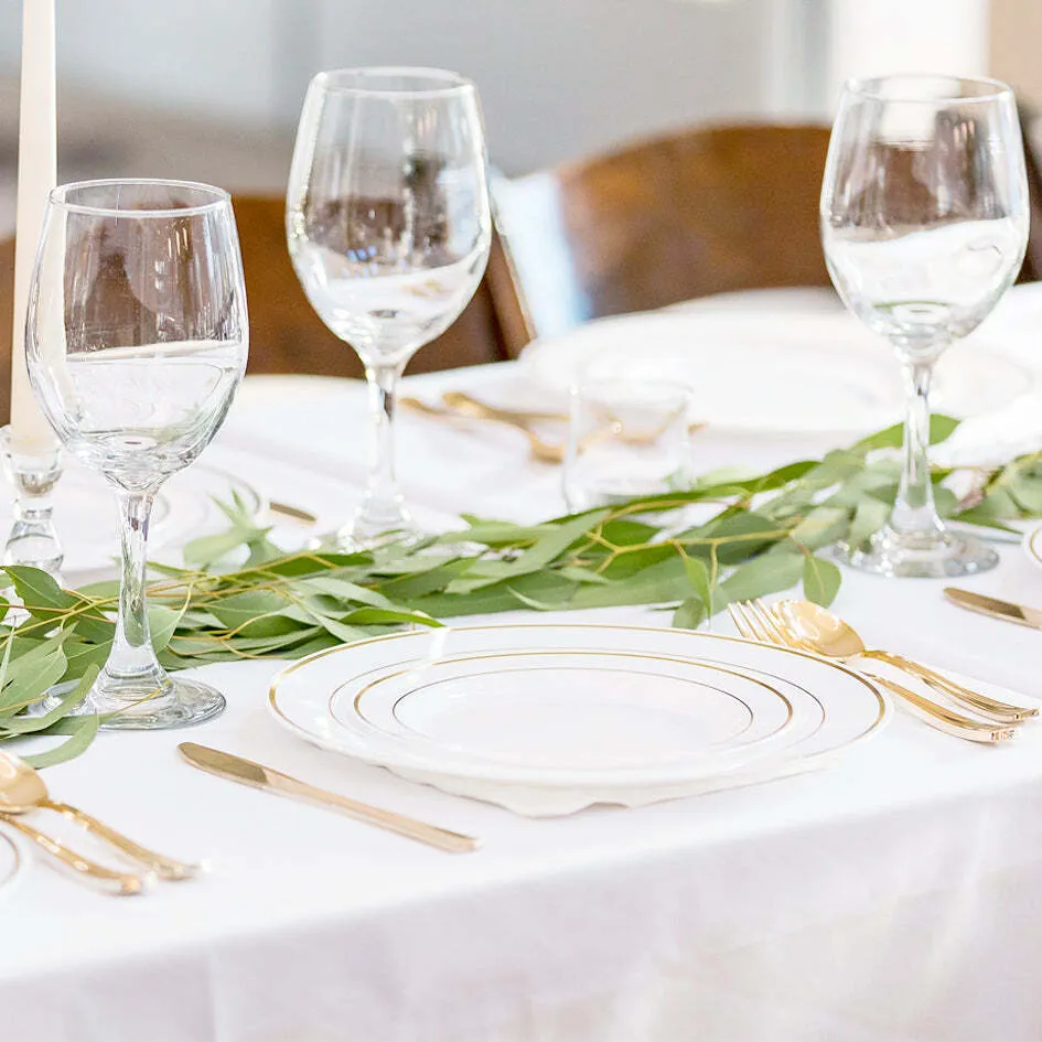 White Banquet Tablecloths