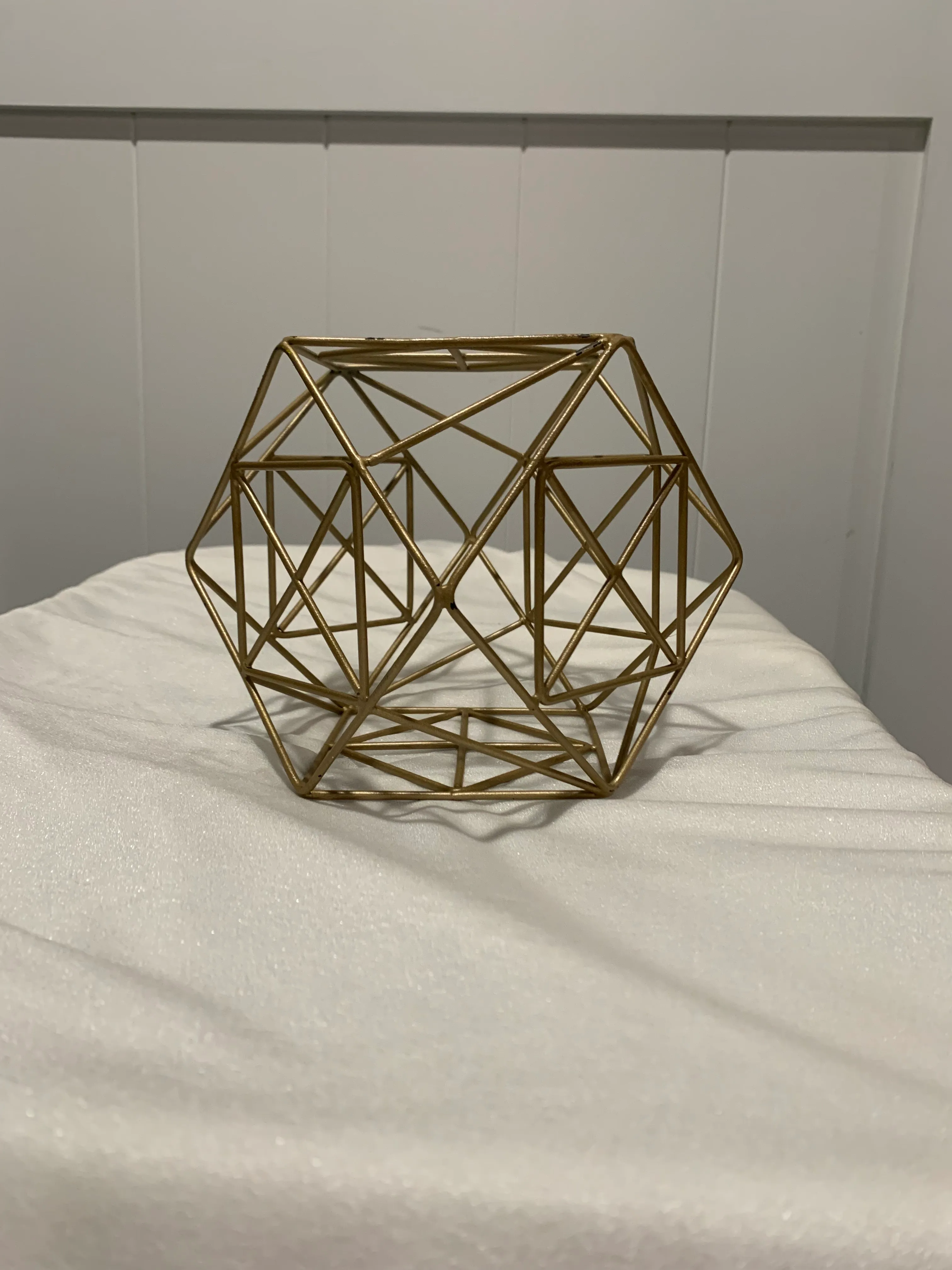 Geometric Globe