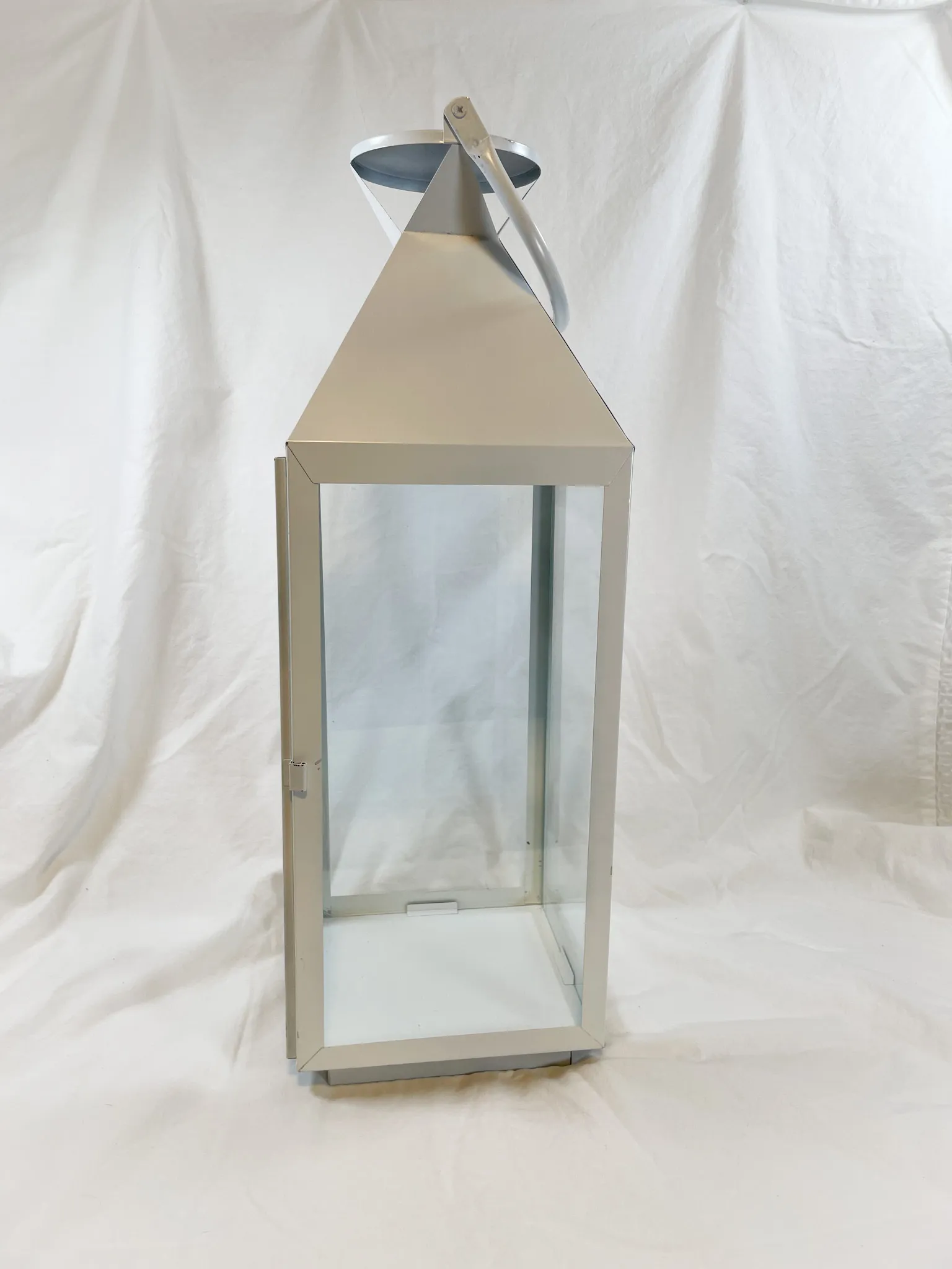 Lantern, Tall White
