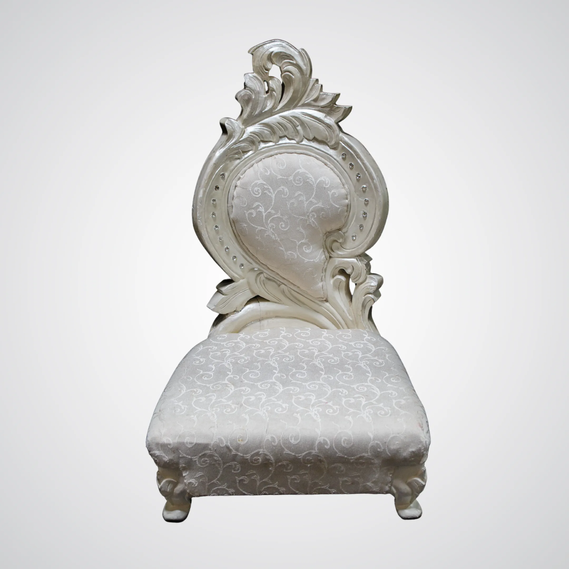 White Short Bhajat Chair