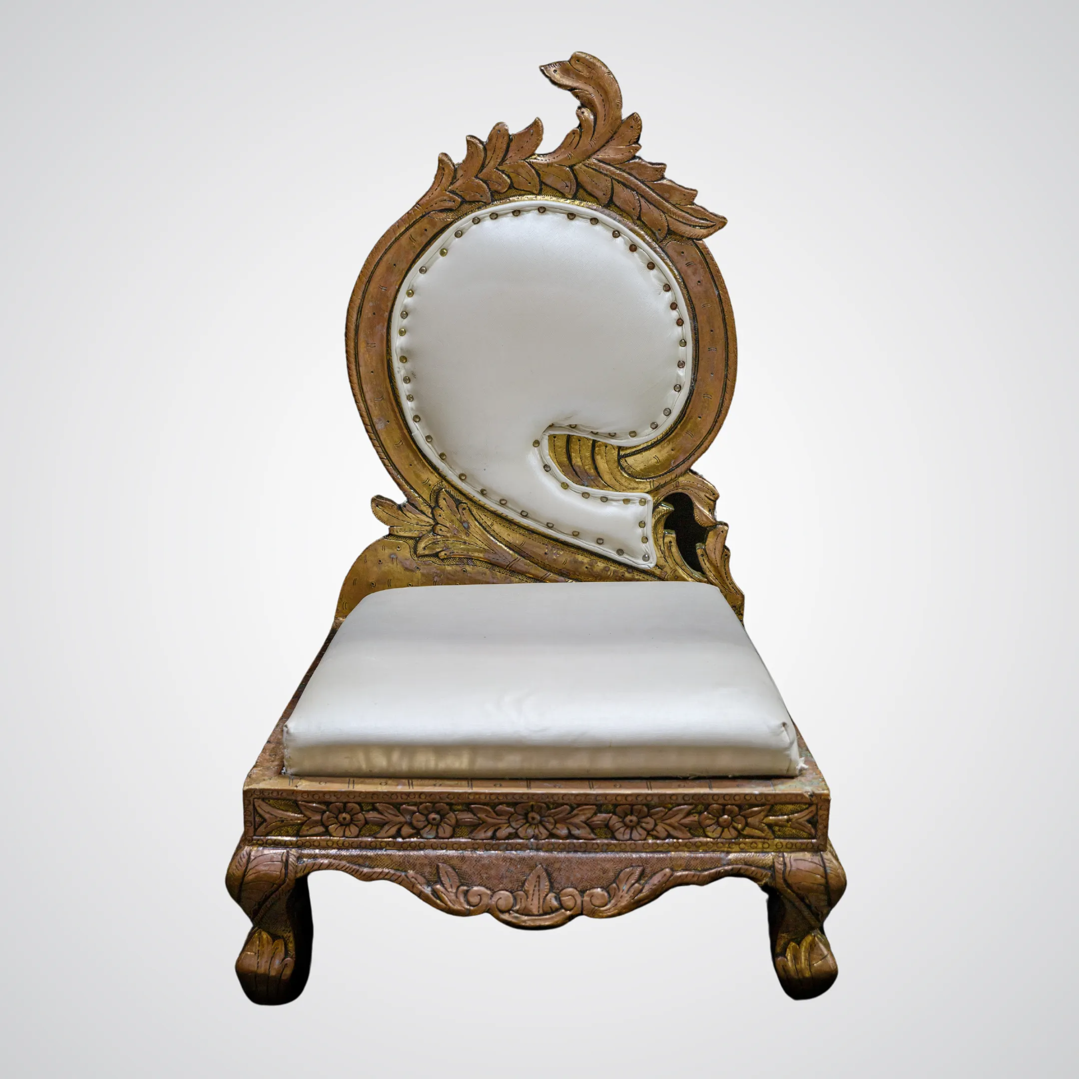 White and Gold Short Chair