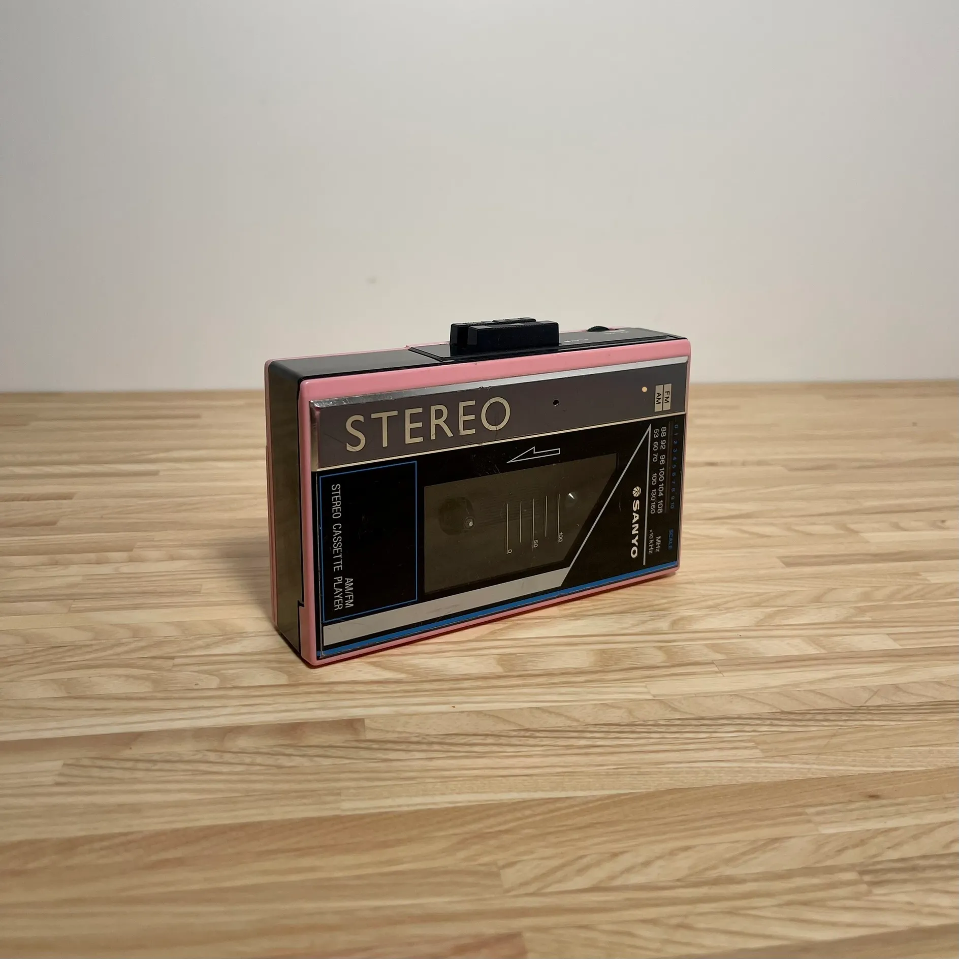 Walkman Vintage Pink