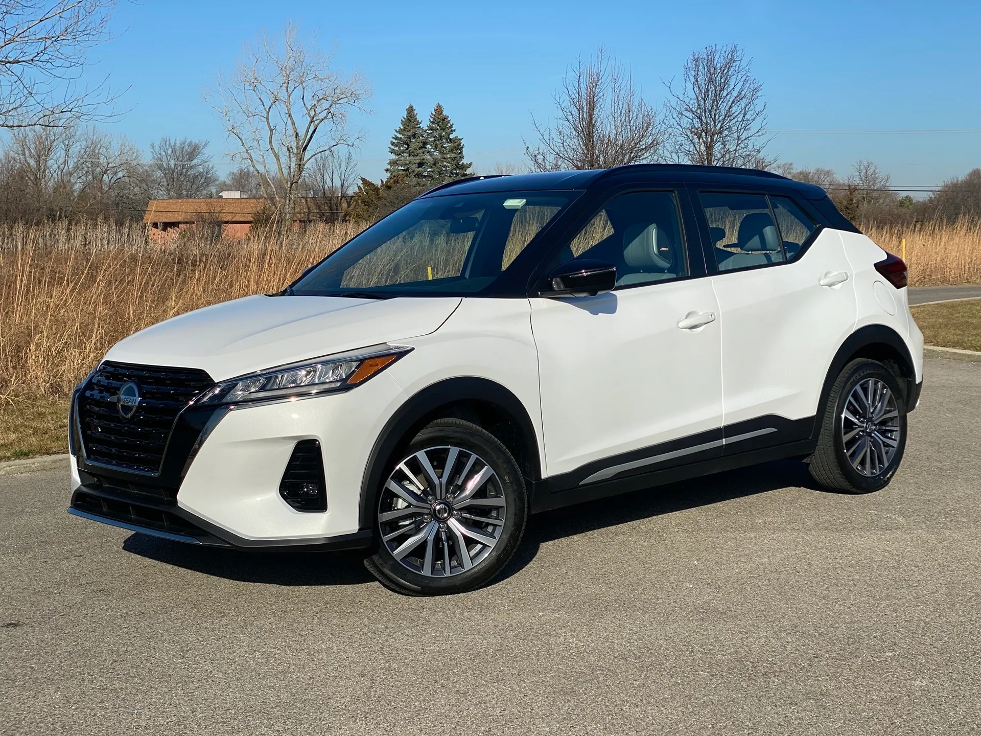 Nissan Kicks 2021 (White)