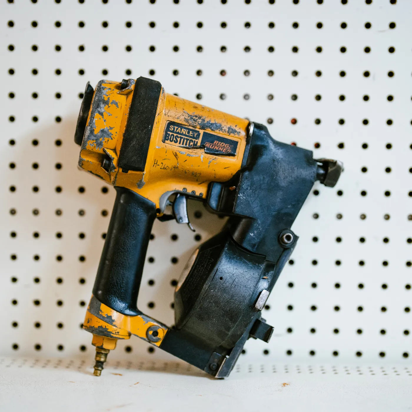 Roofing Gun