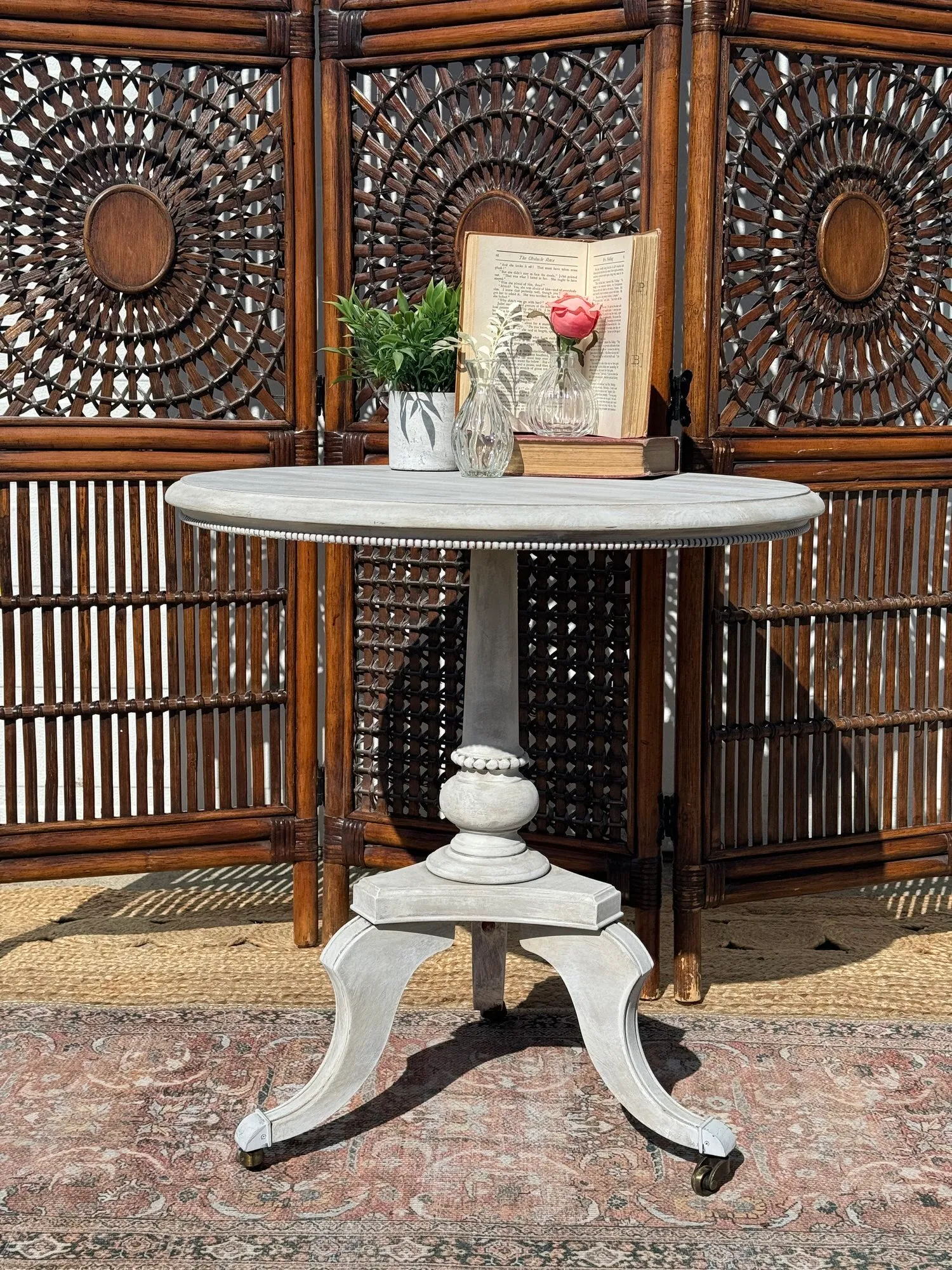 Luna Side Table