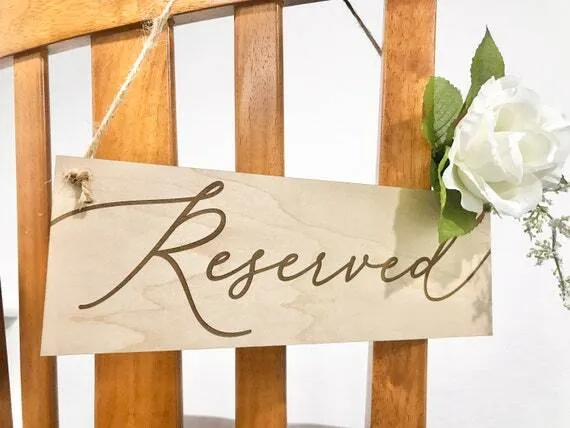 Reserve Isle Signs