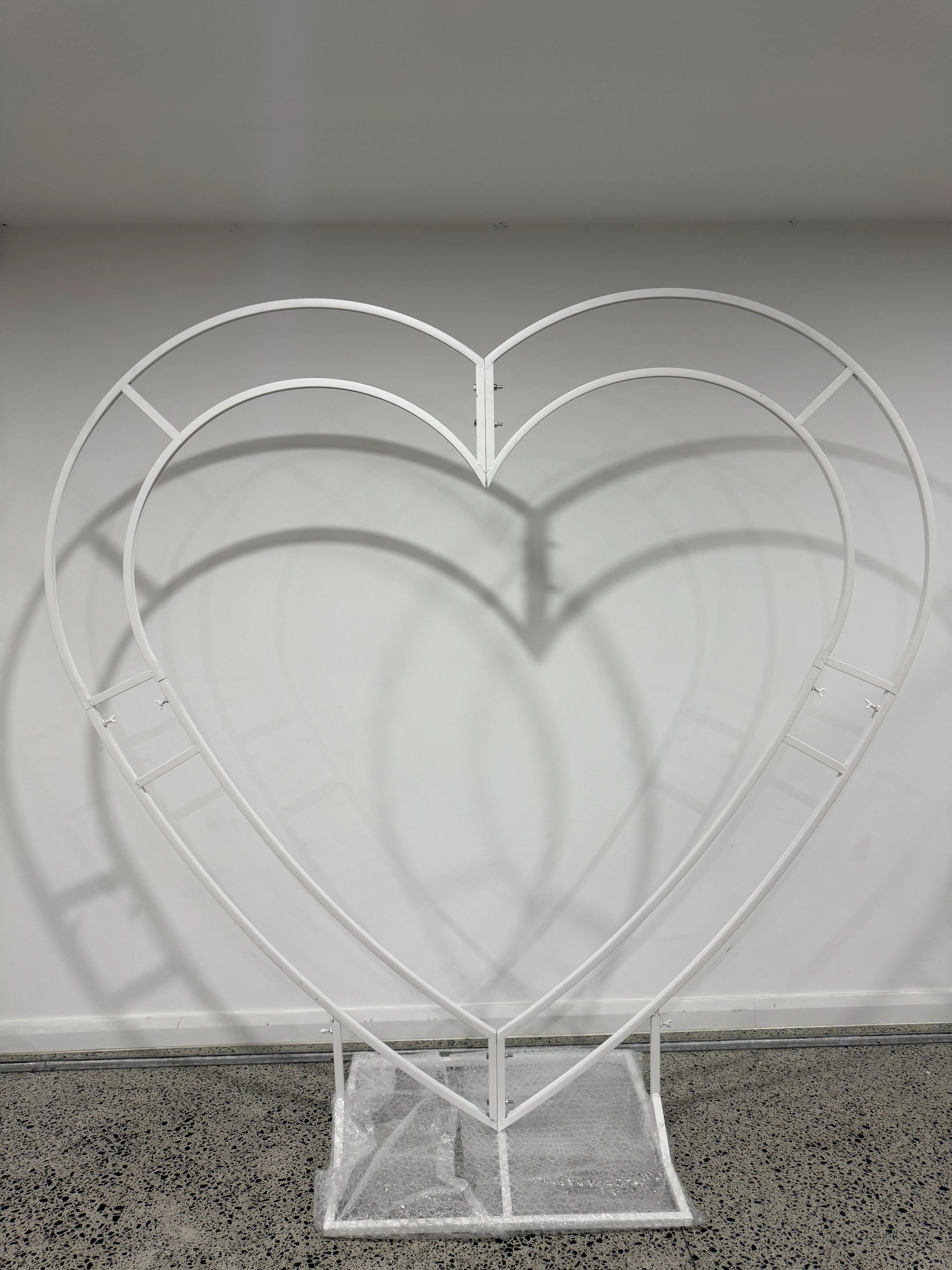 Heart stand