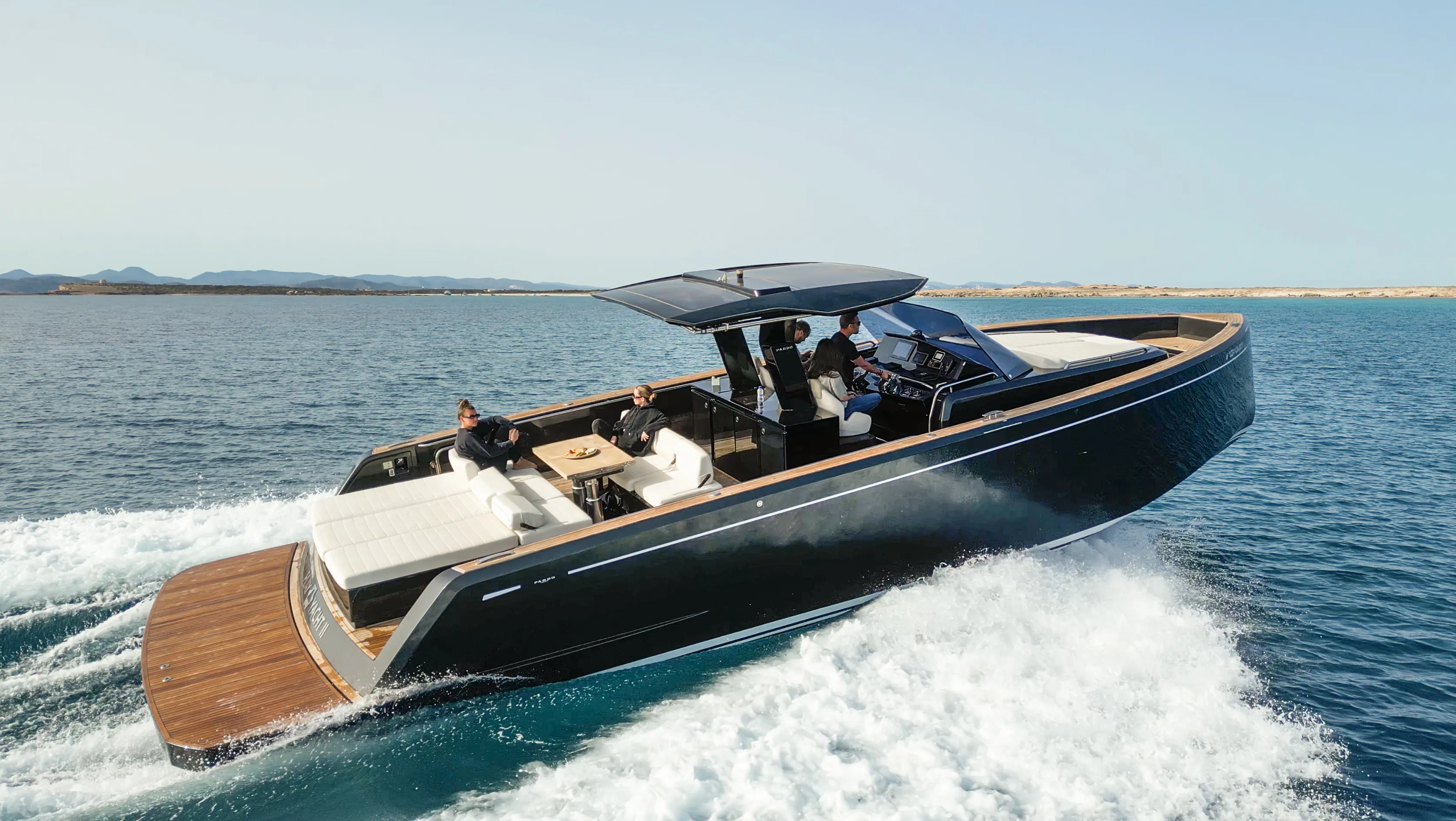 PARDO 43 FT MOTORBOAT- 12 PAX/4 NIGHT