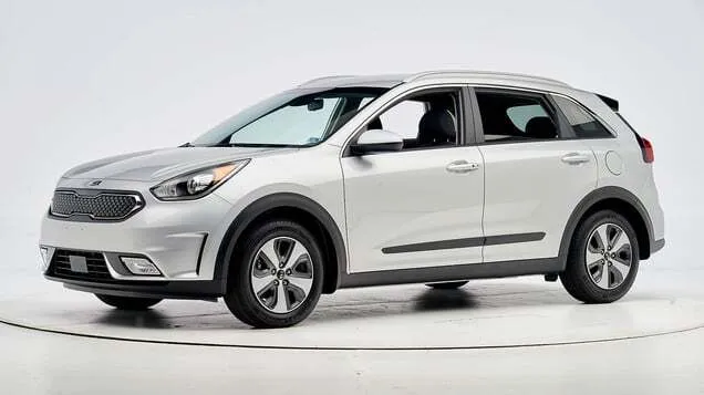SUV SMALL KIA NIRO OU SIMILAR