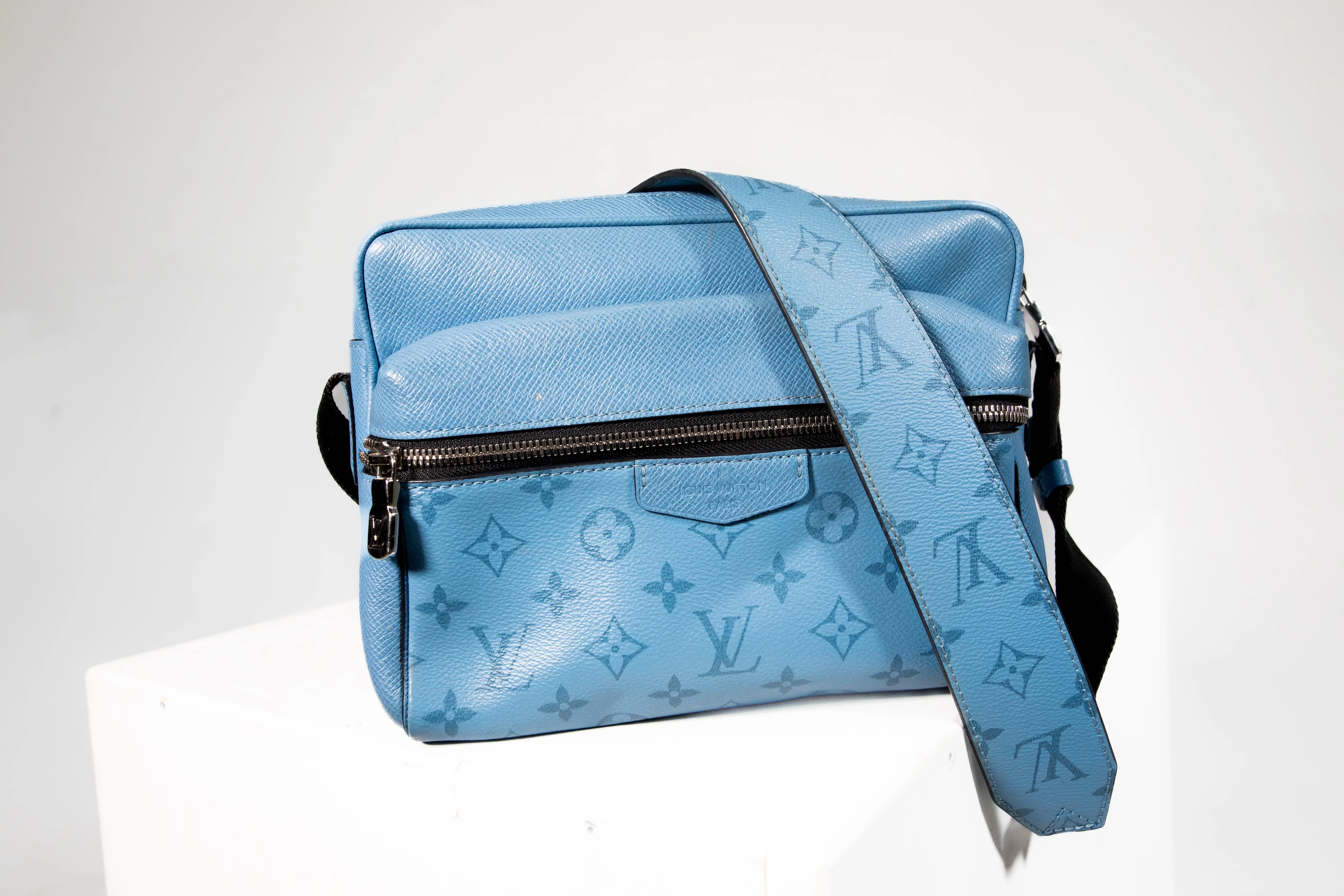 Louis Vuitton Outdoor Messenger Bag