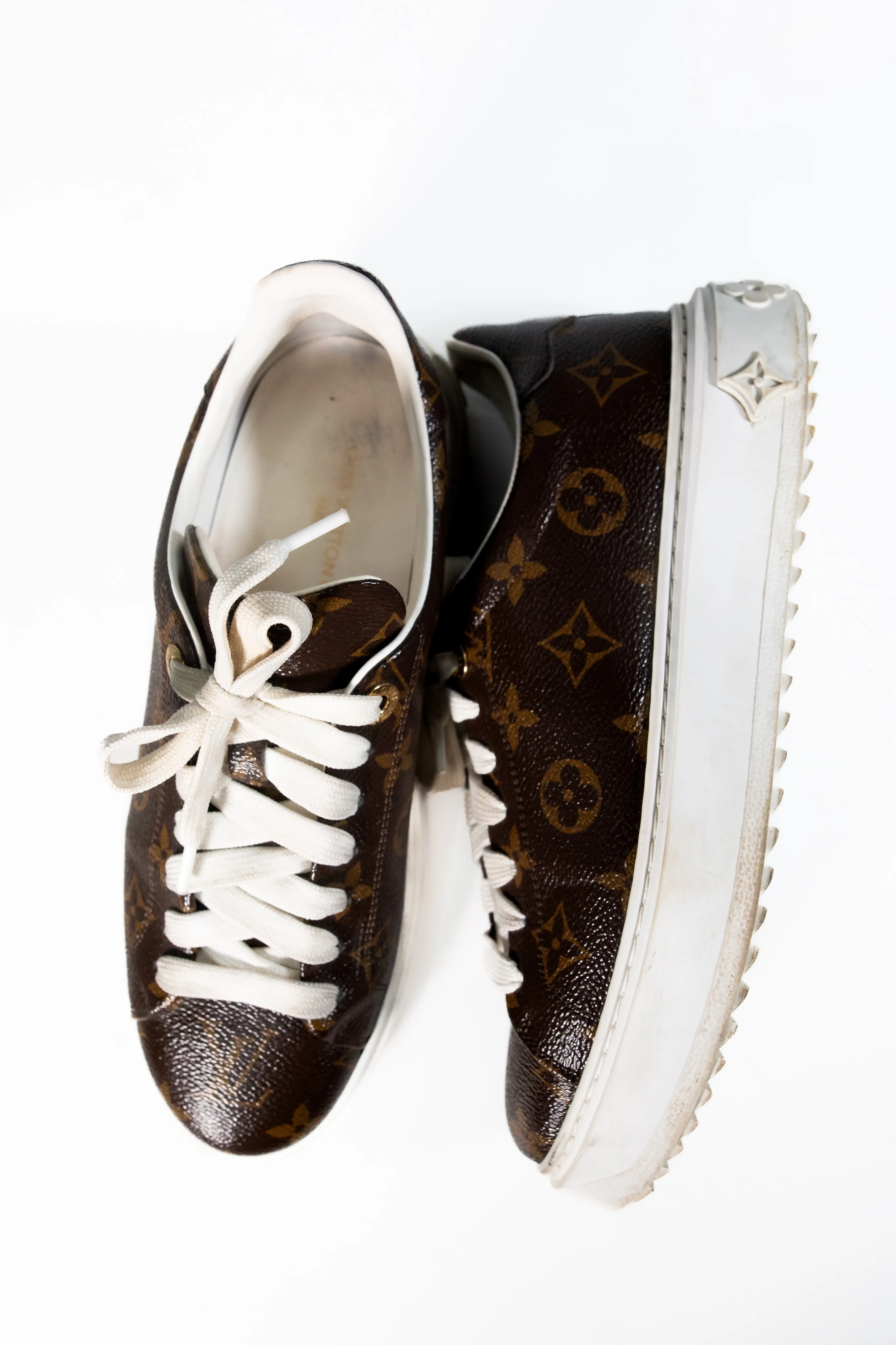 Louis Vuitton Time Out Sneaker