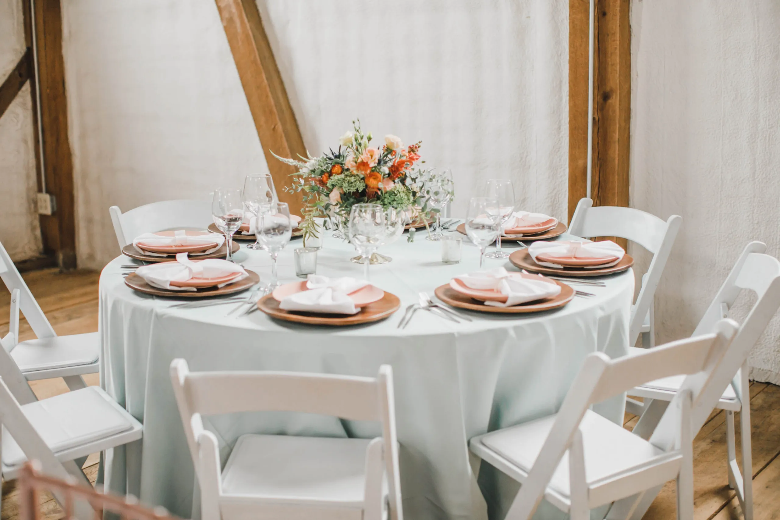 Round Tables 60"