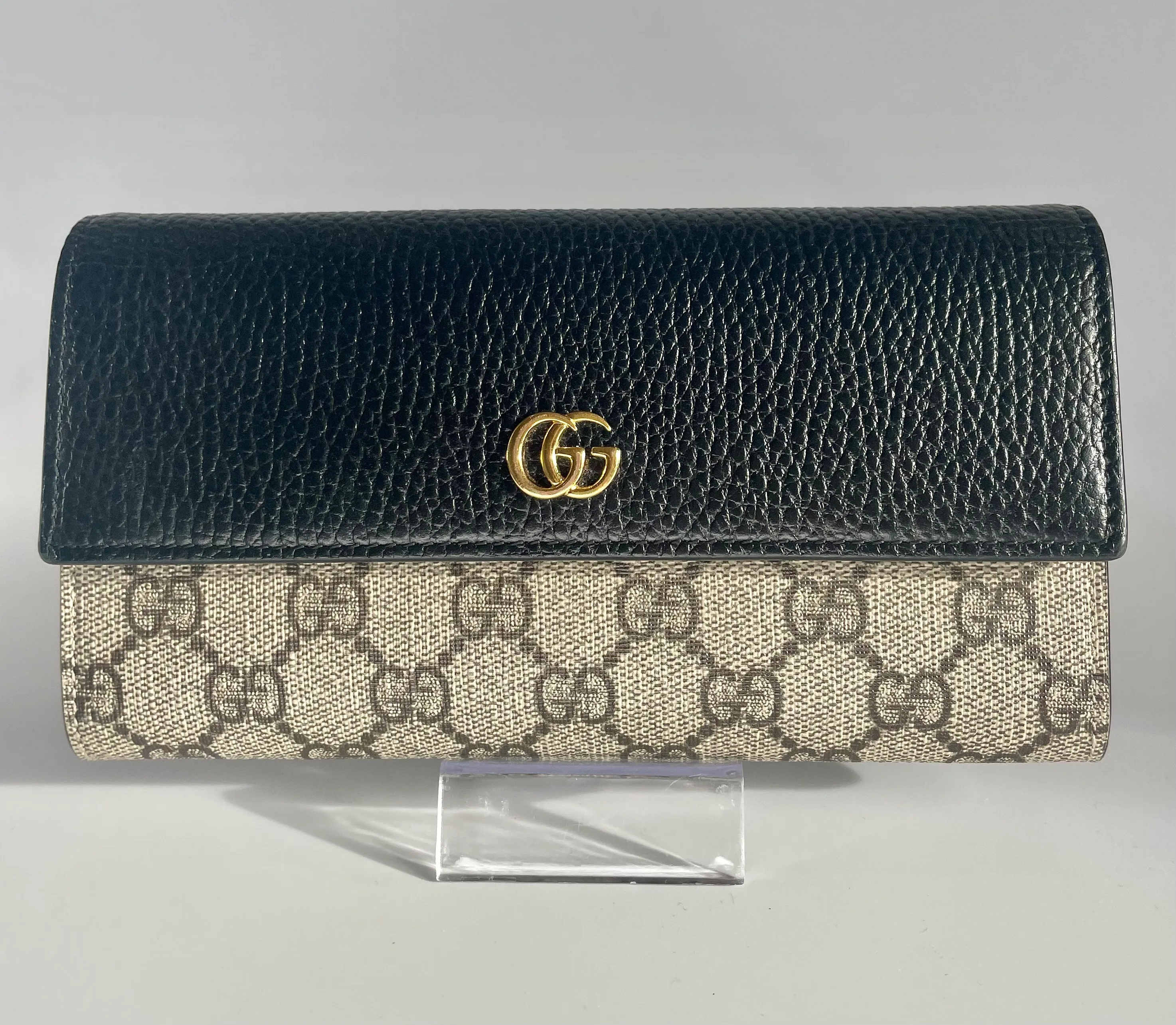 Gucci Marmont Chain Wallet