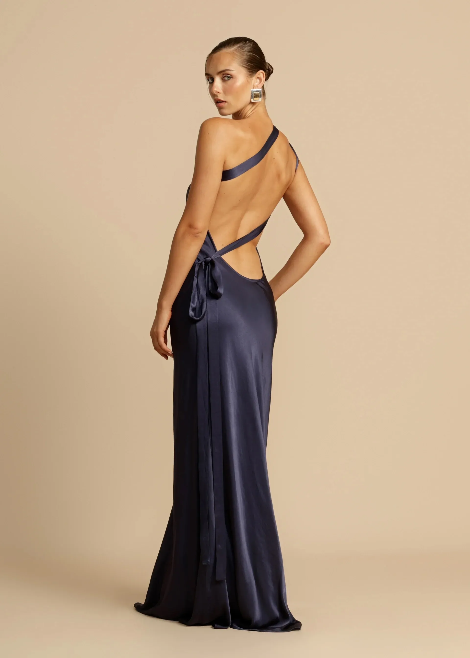 ARCINA ORI- MONIQUE GOWN 