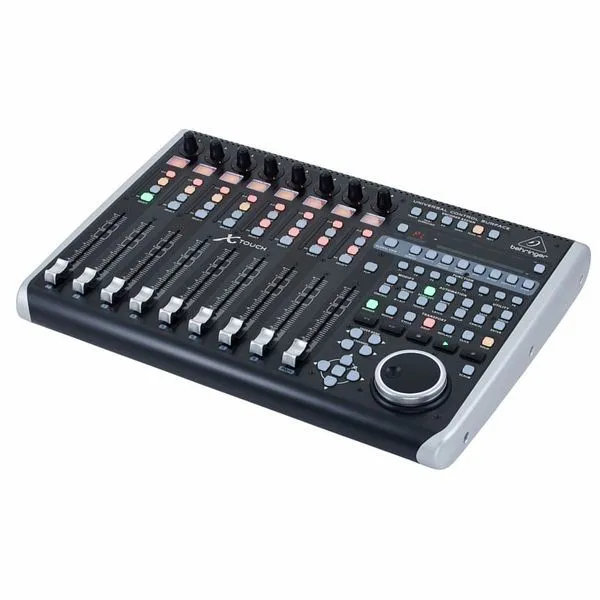 BEHRINGER X-TOUCH