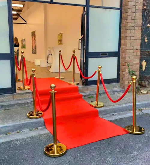 Red Carpet & Gold Bollard - Full Service Package