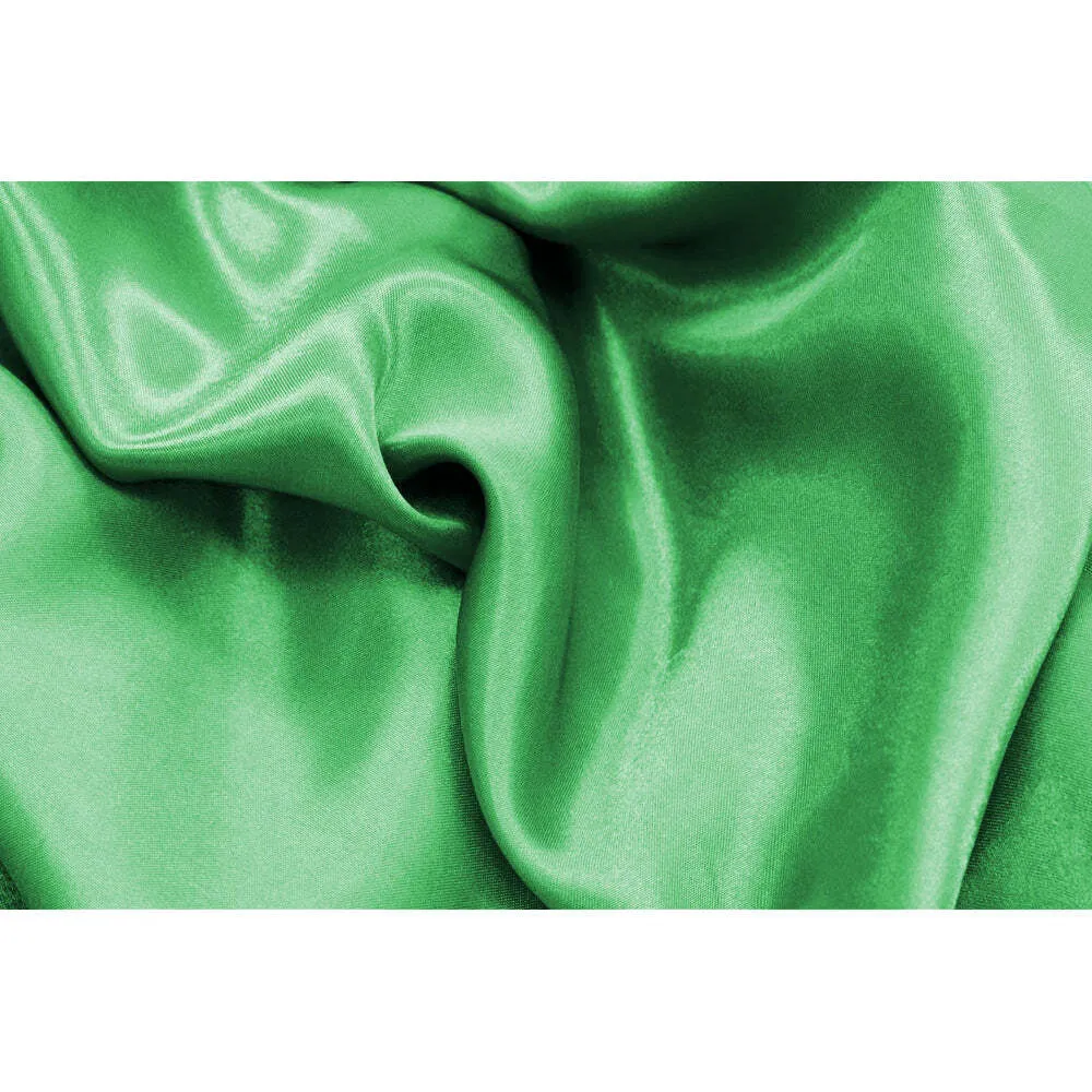 Square 54" Satin Table Overlay - Kelly Green