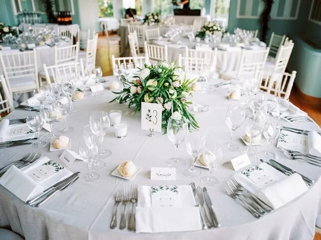 Round Linens