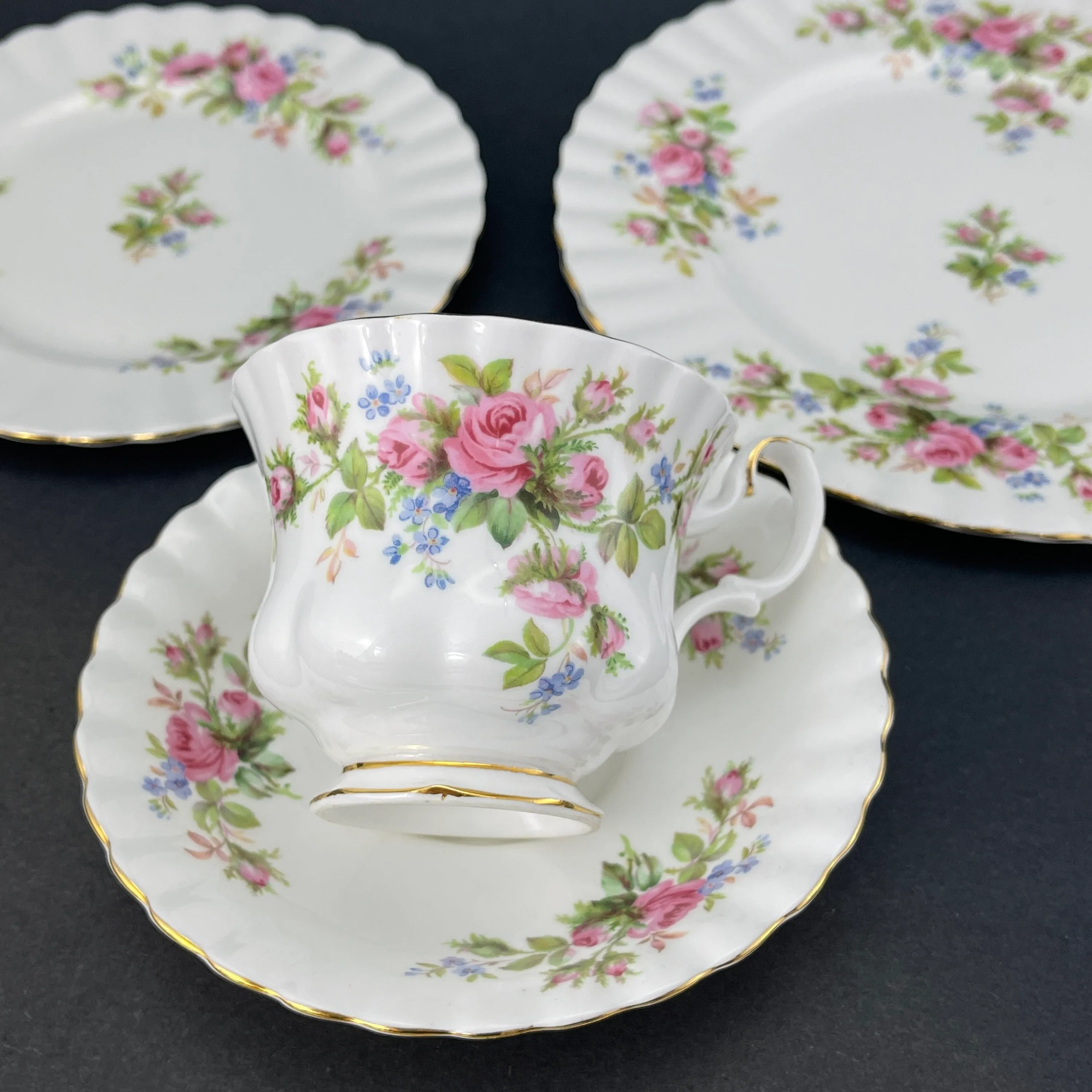 Royal Albert "Moss Rose" Trio