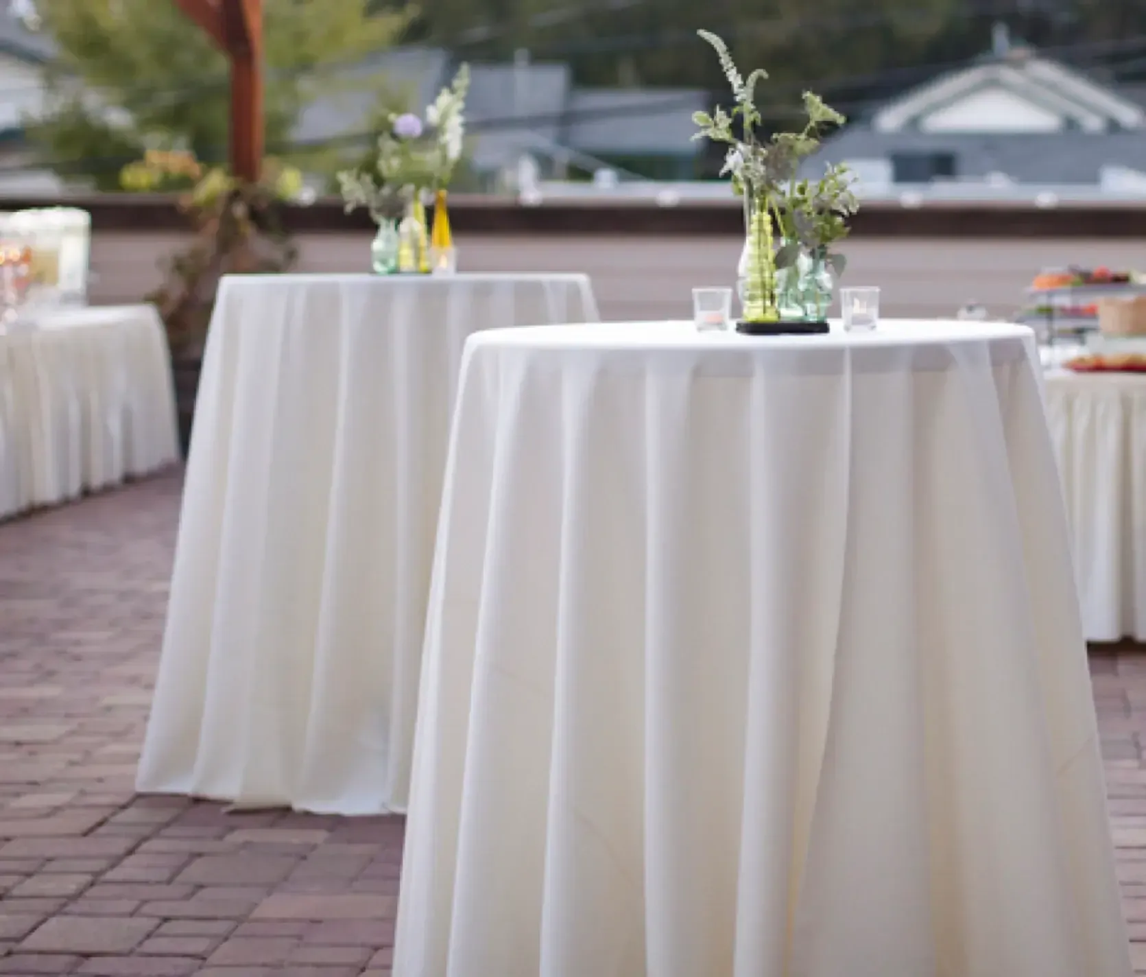 Cocktail / Pub Table Linens