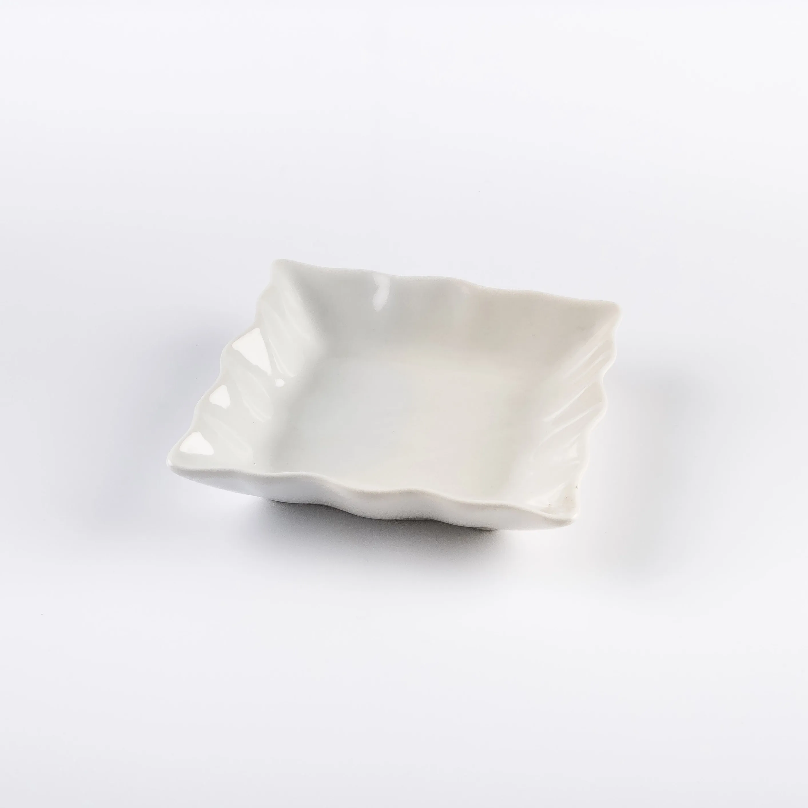 BW21-0408 - White Ceramic Bowl - 5.25" 5.25" 1" (LWH)