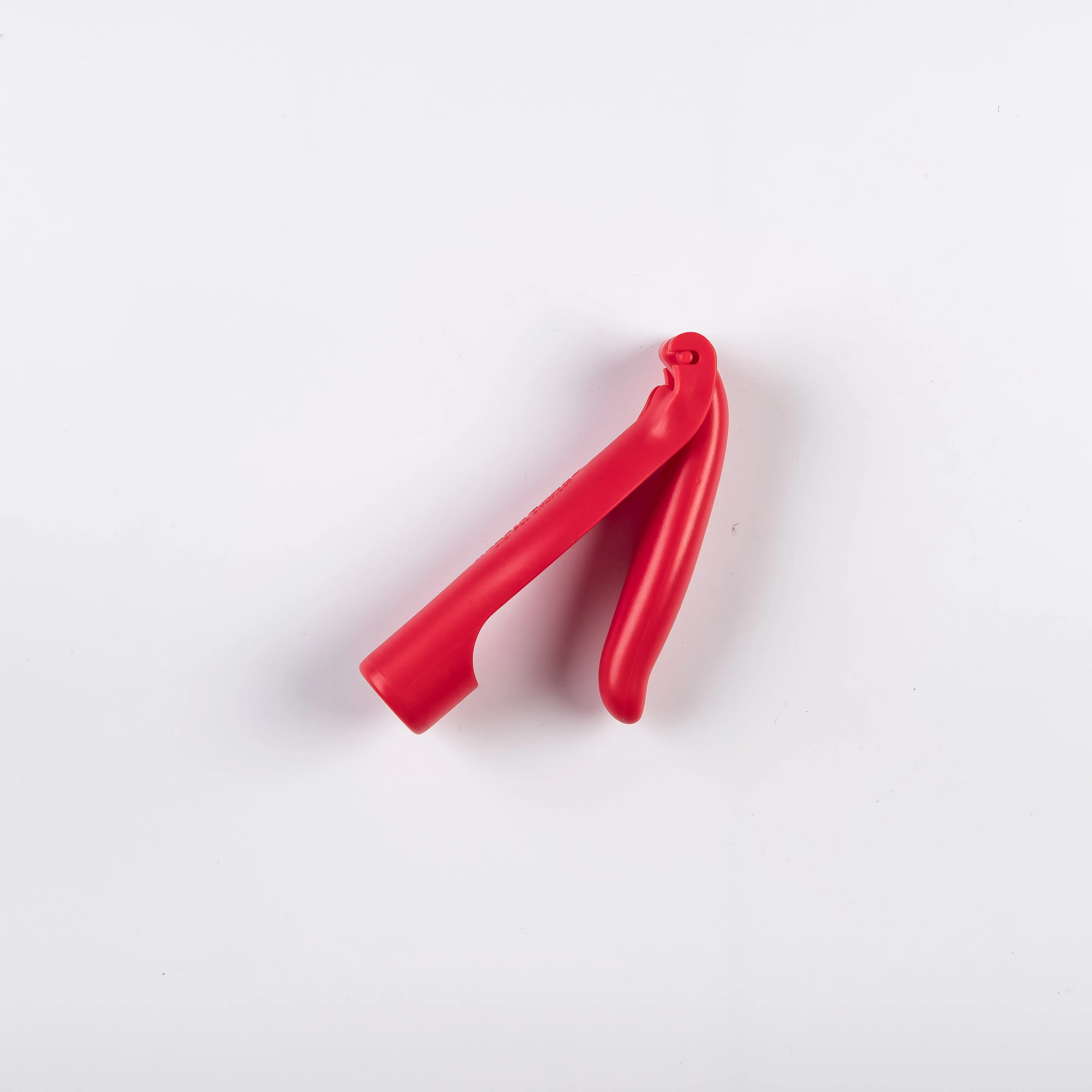 UT21-0085 - Red Plastic Piping injector - 6.5" (L)
