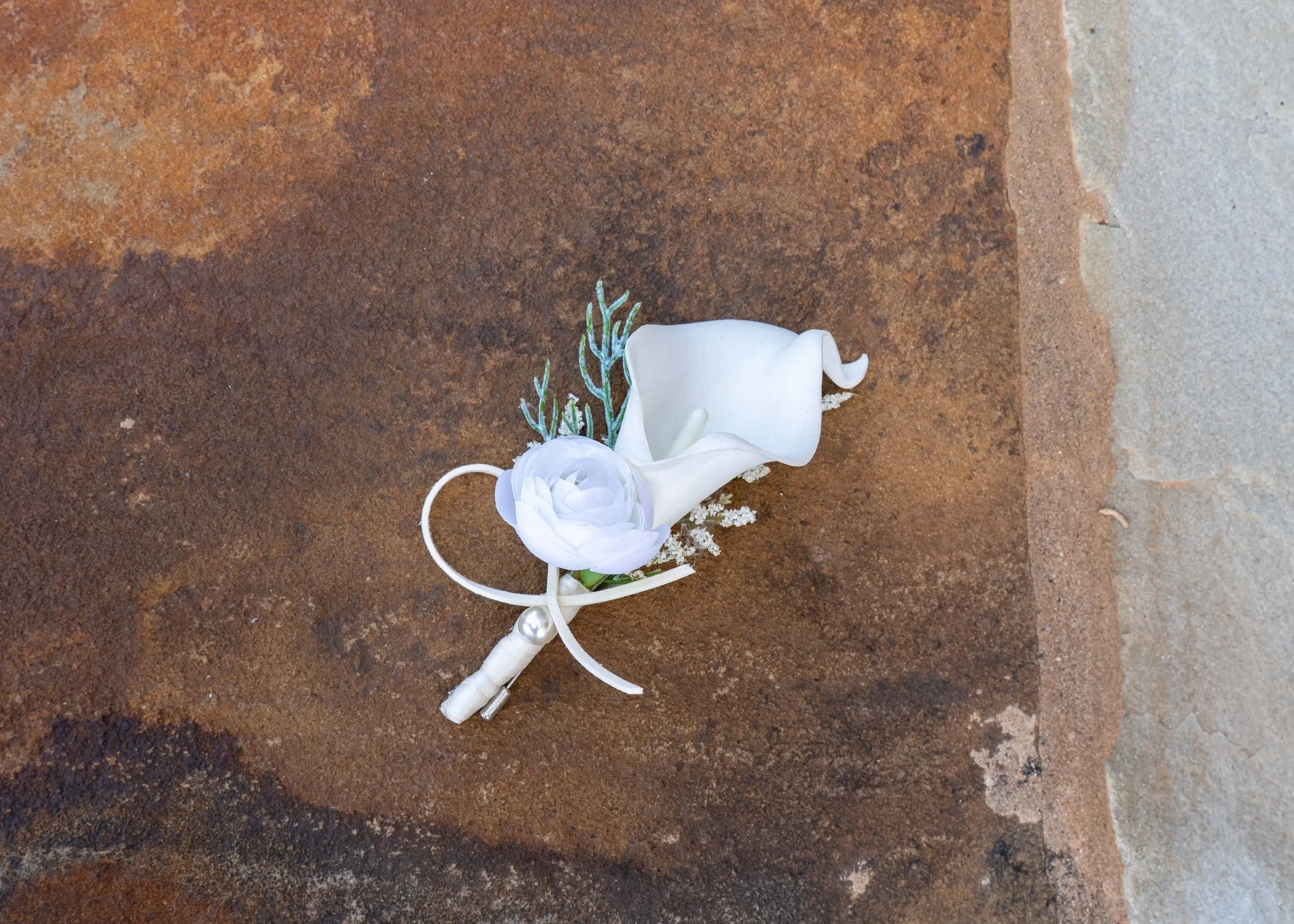 White Boutonnieres