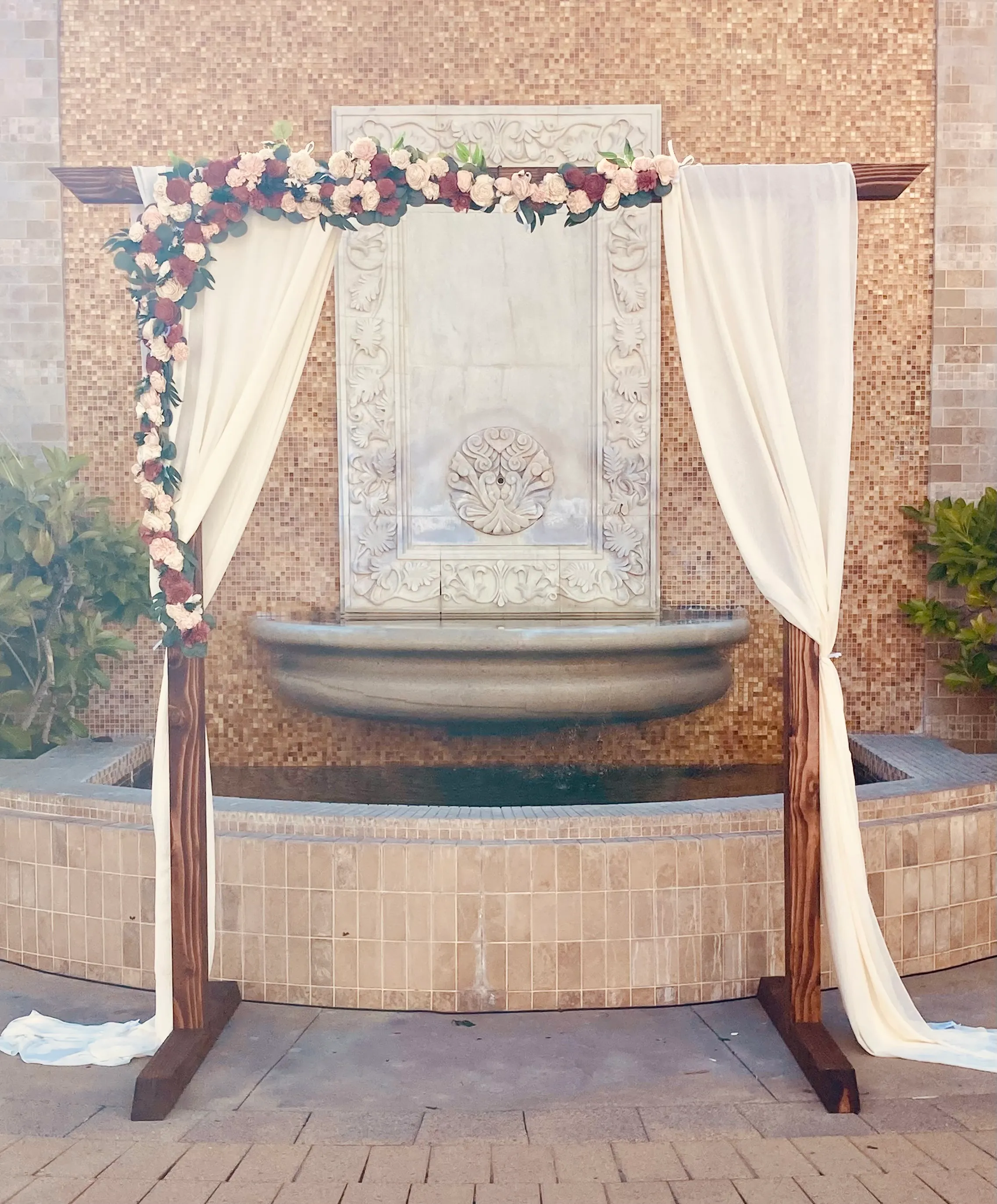 Wood Rectangle Arch