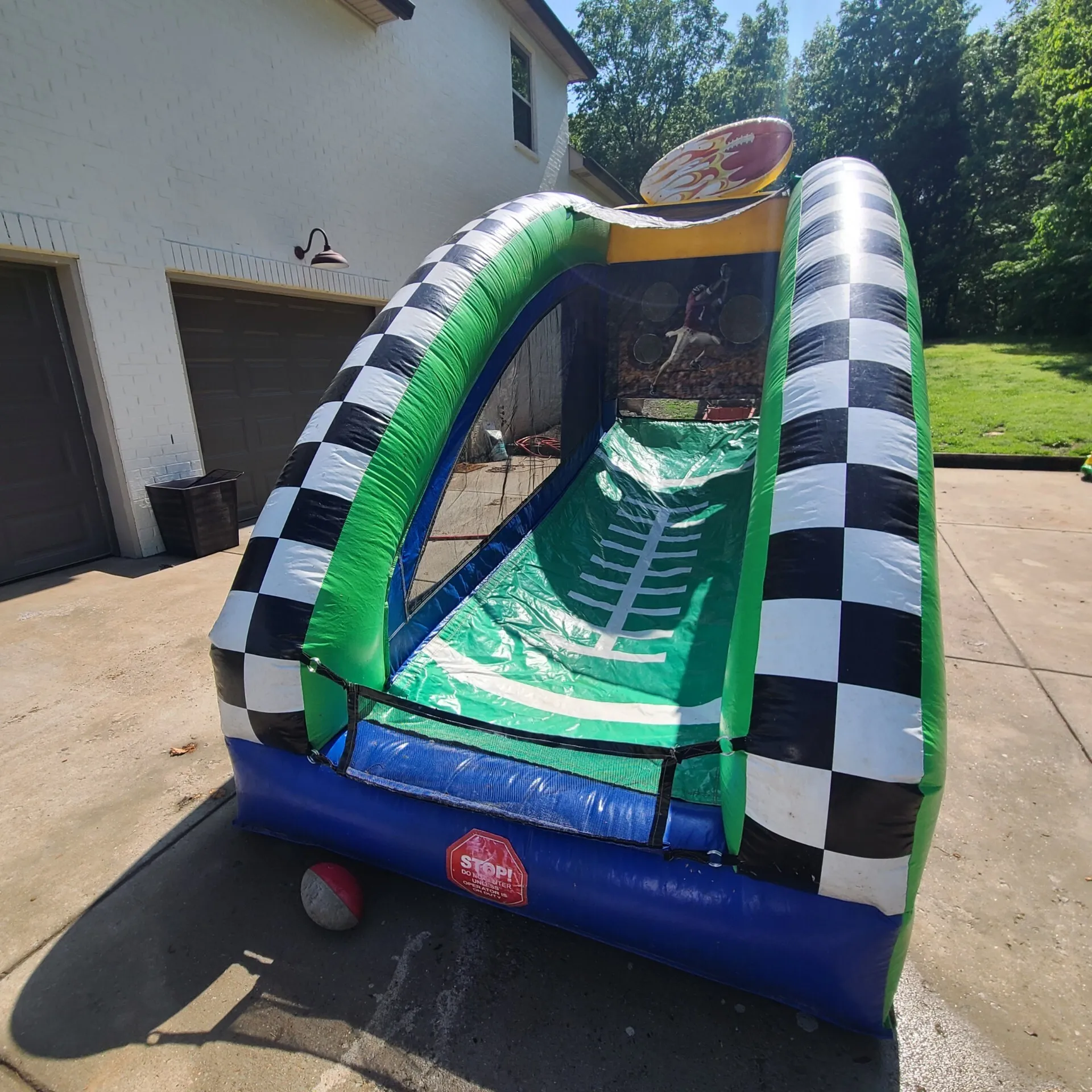 Football Toss