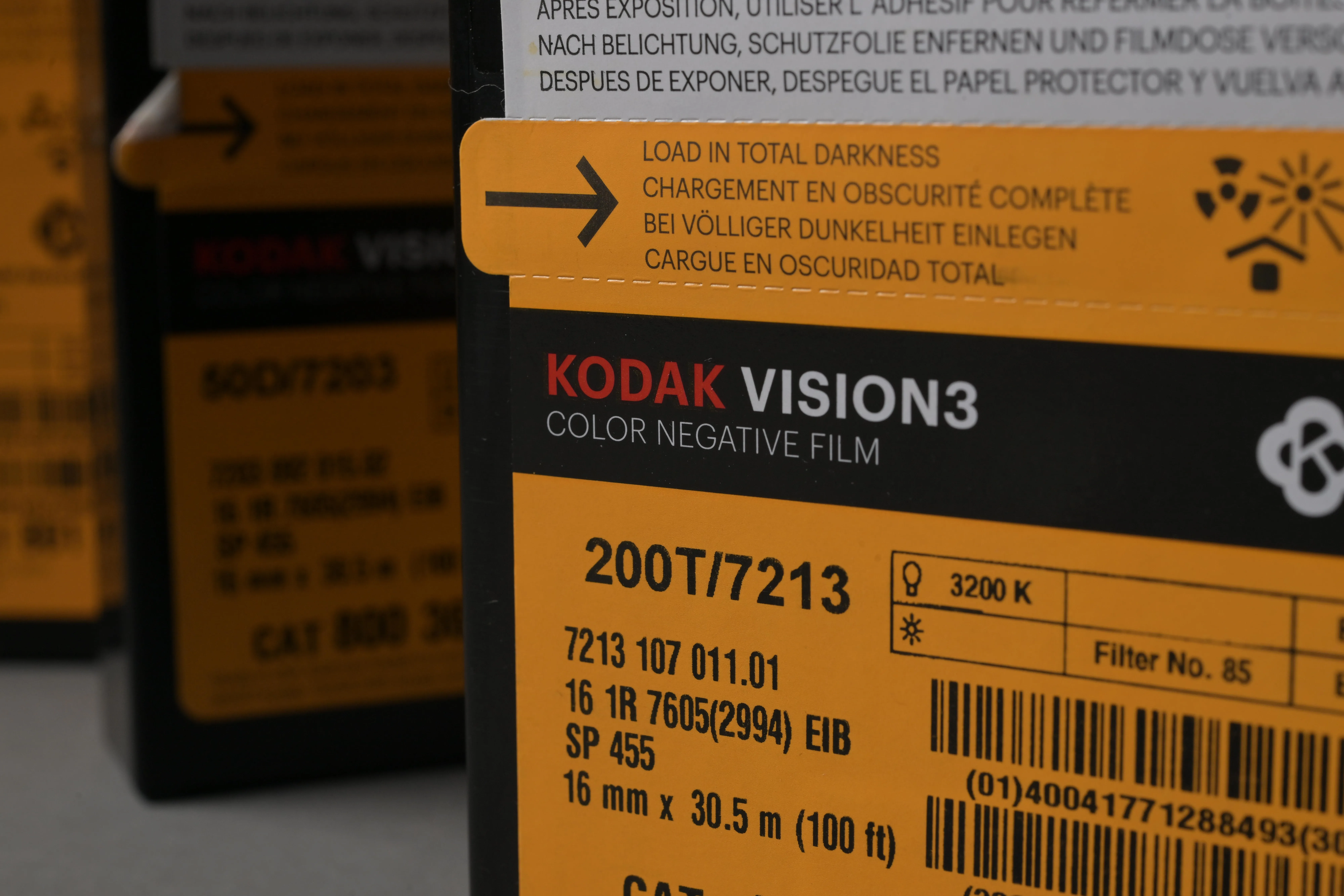 Kodak 16mm - 100' Roll (daylight load)