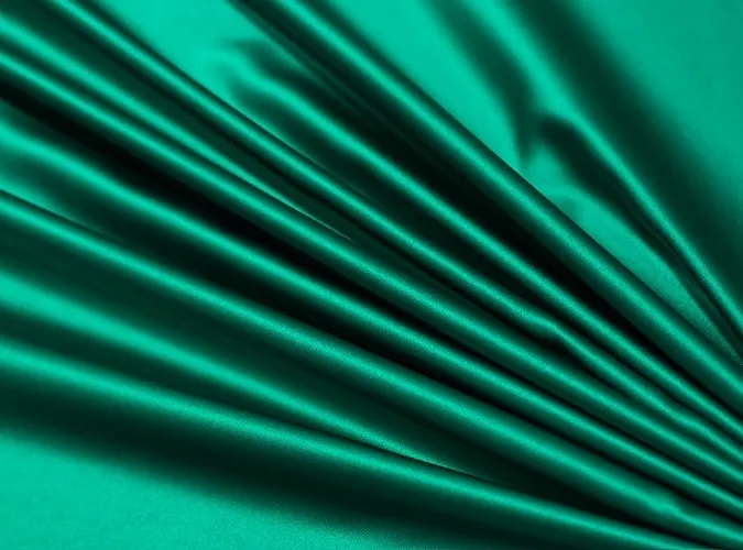 Kelly Green Lamour