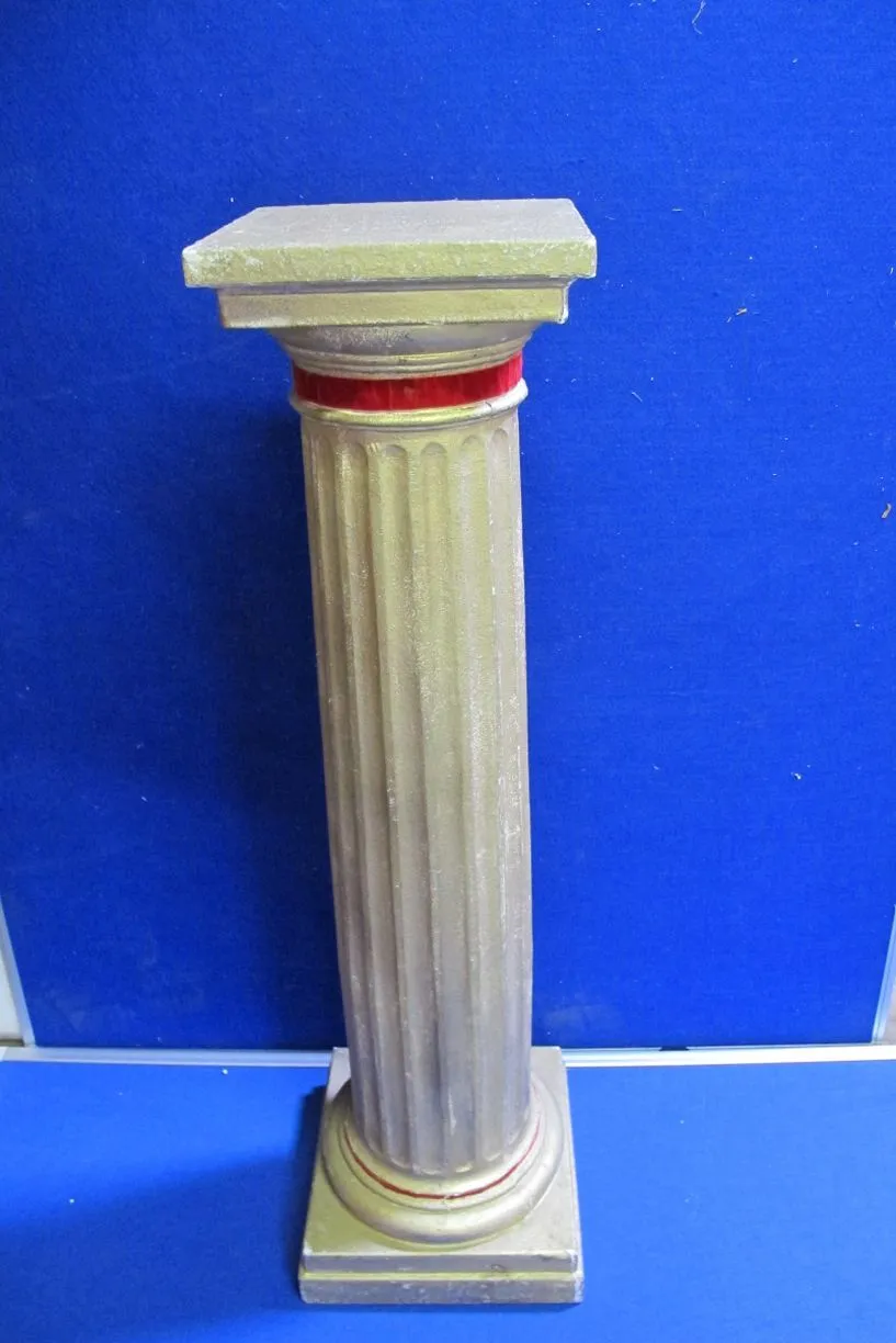 Säule gold
