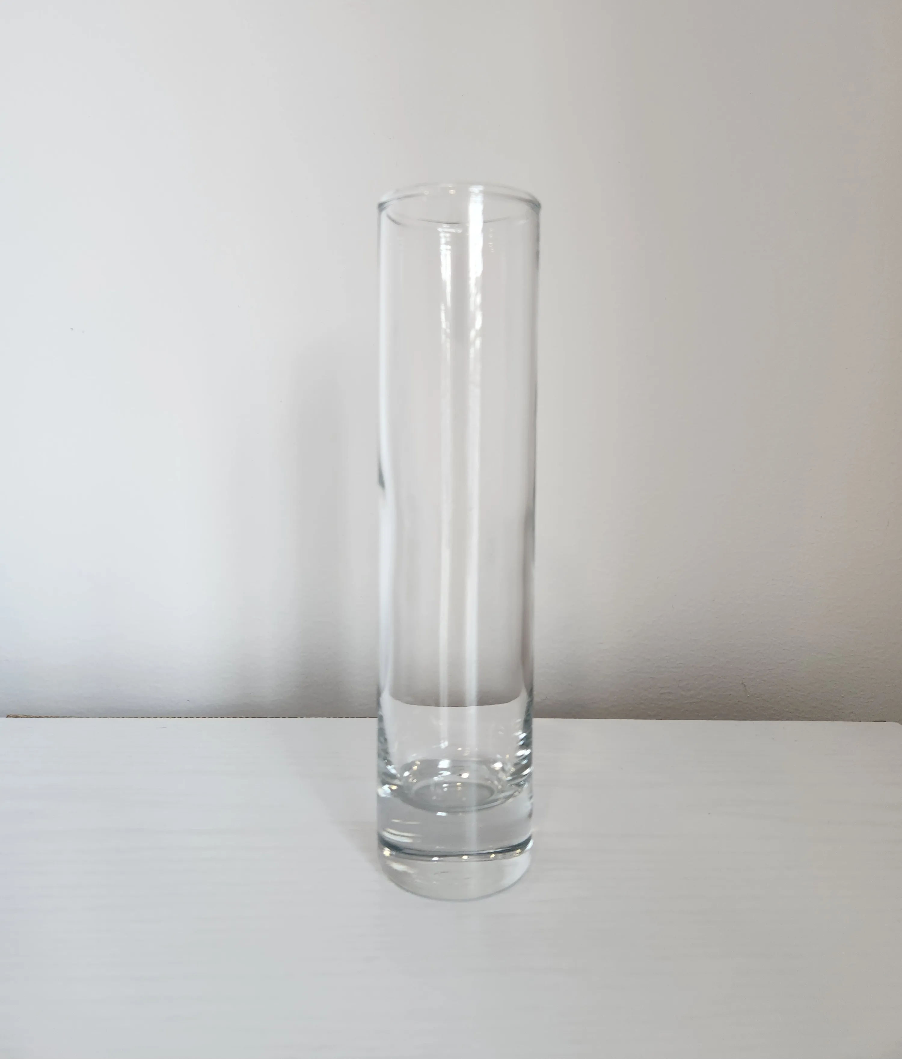 Bud vase