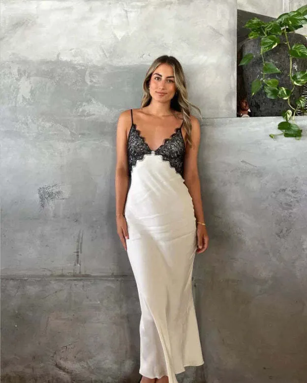 Bec and Bridge - Emery Lace Maxi Dress AU6