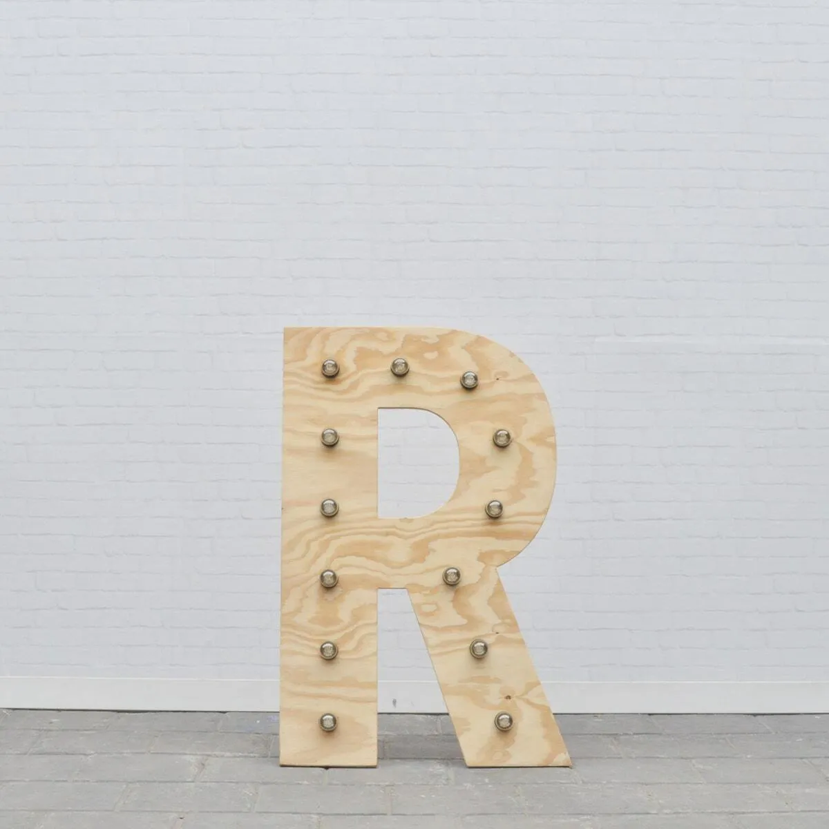 Lichtletter R
