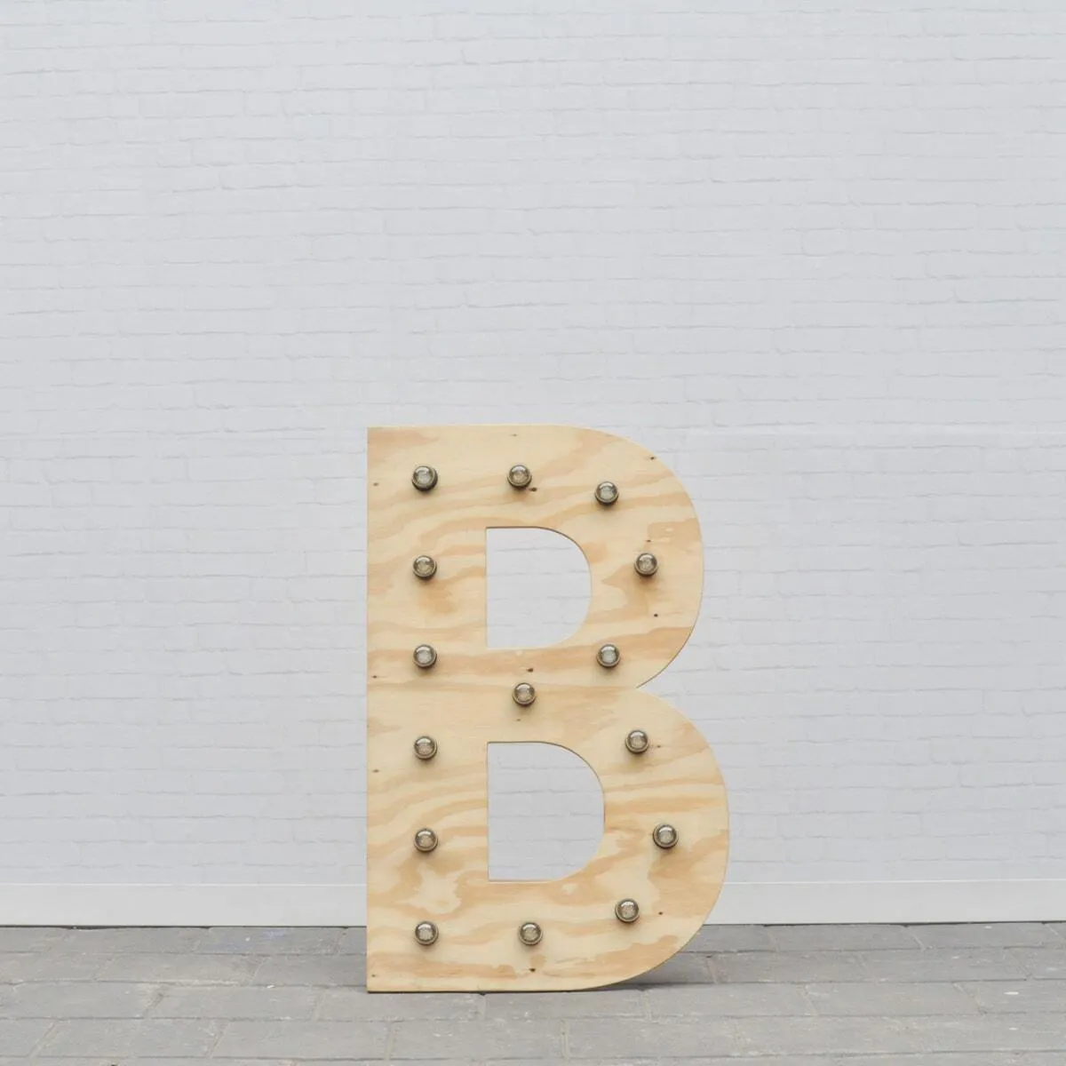 Lichtletter B