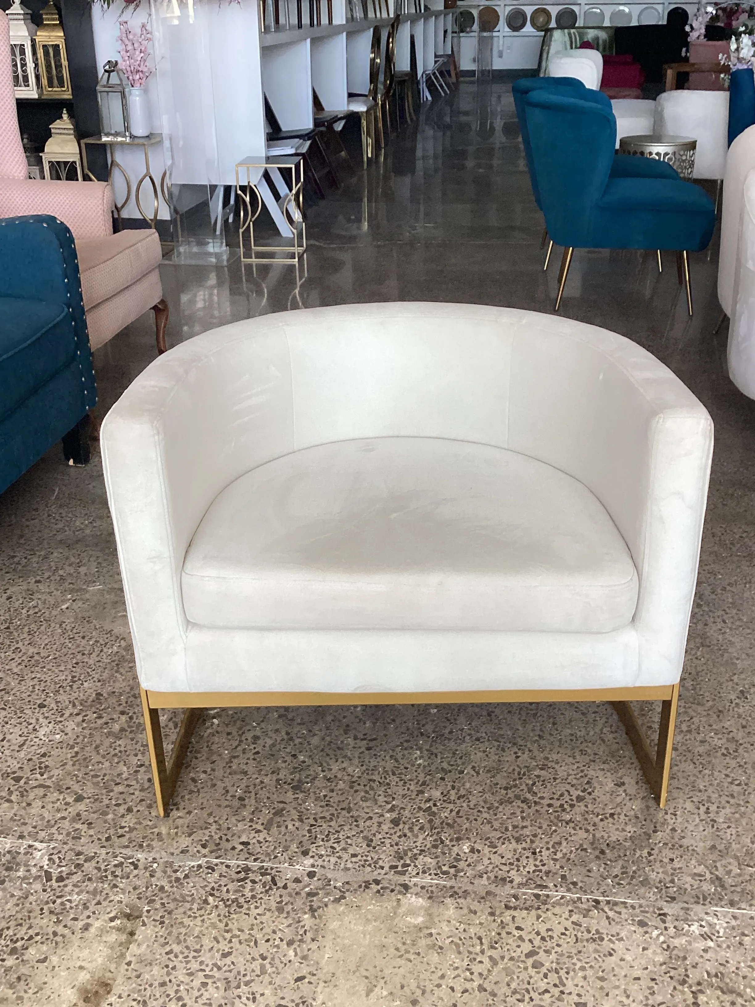 Blanca Velvet Chair