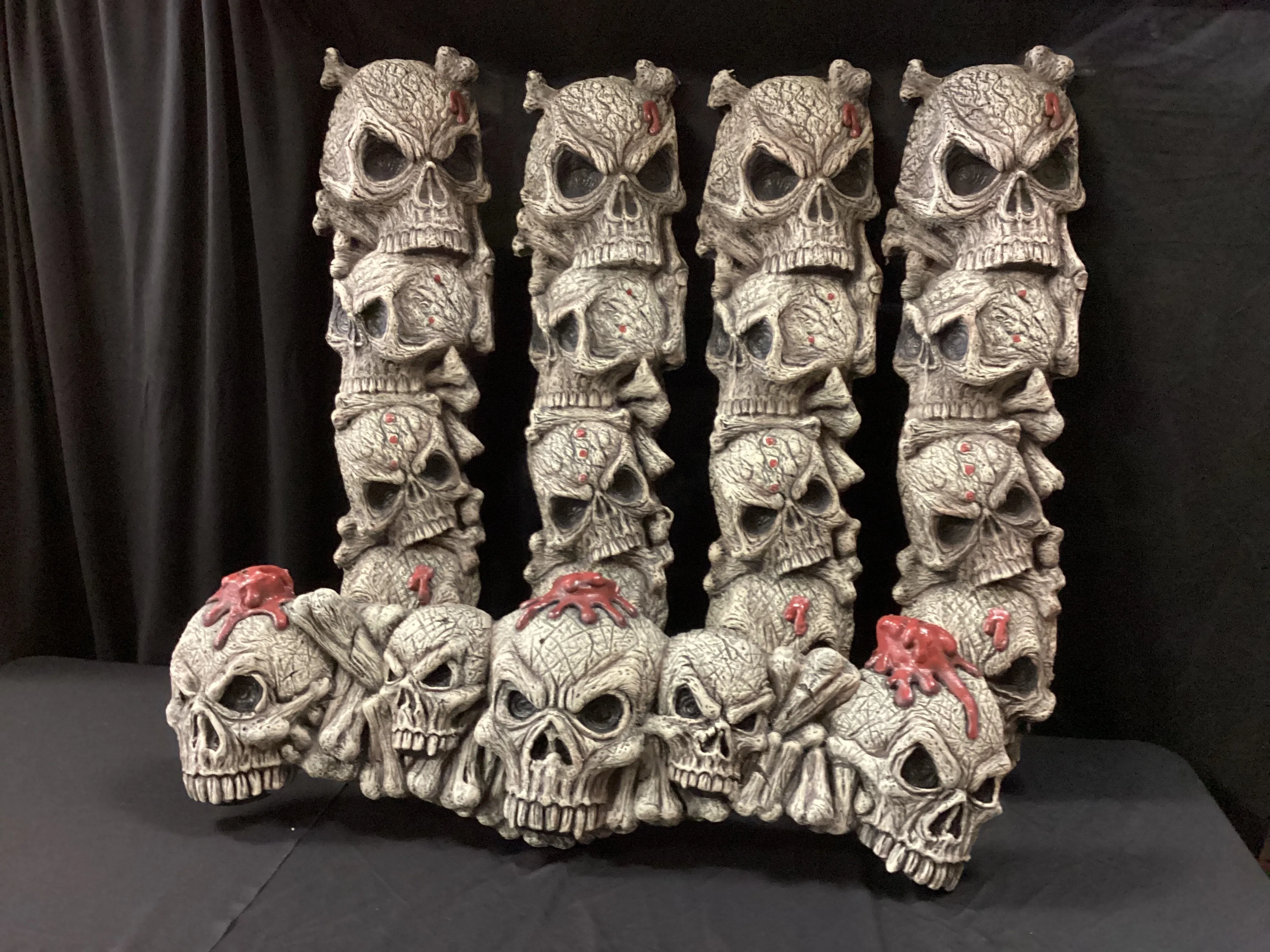Halloween Arch skull 