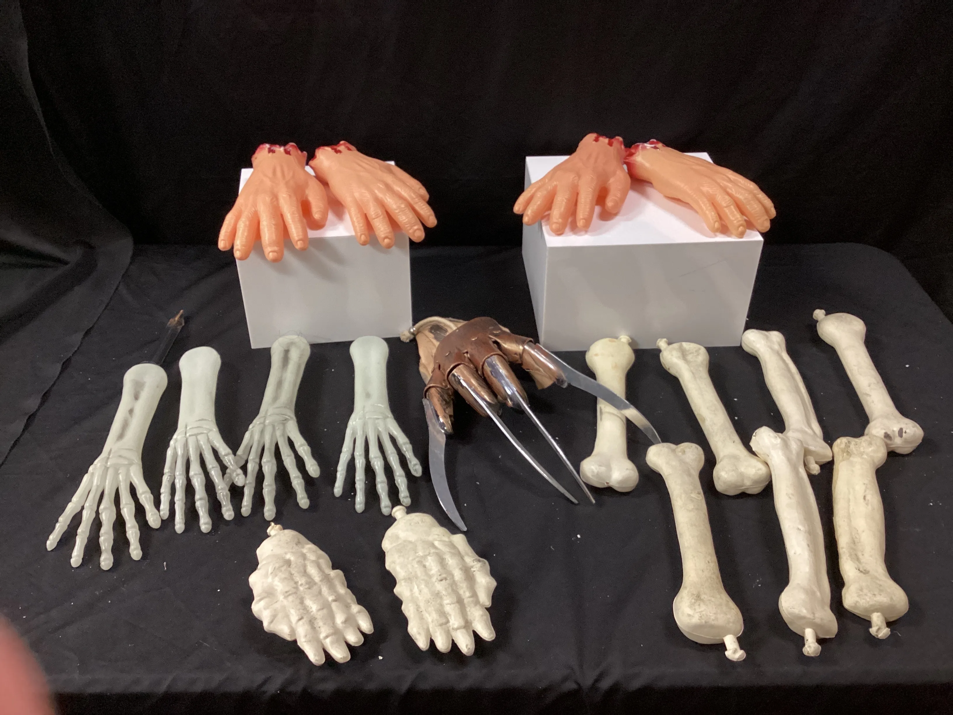 Halloween hands 