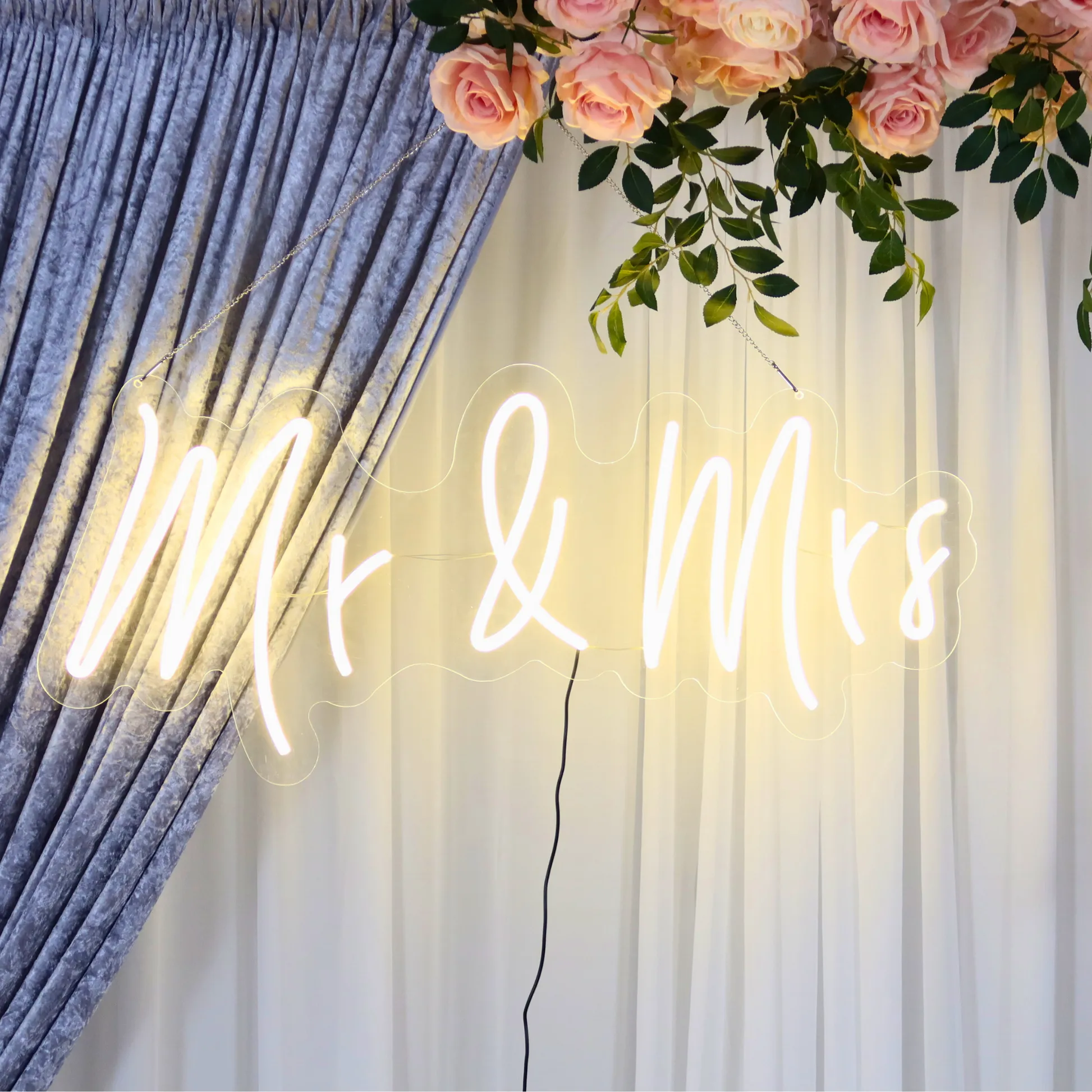 Mr. & Mrs. Neon Sing 33inch