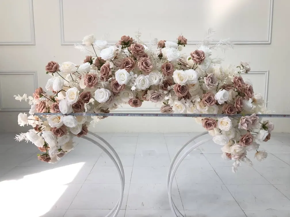 Mary Centerpiece 